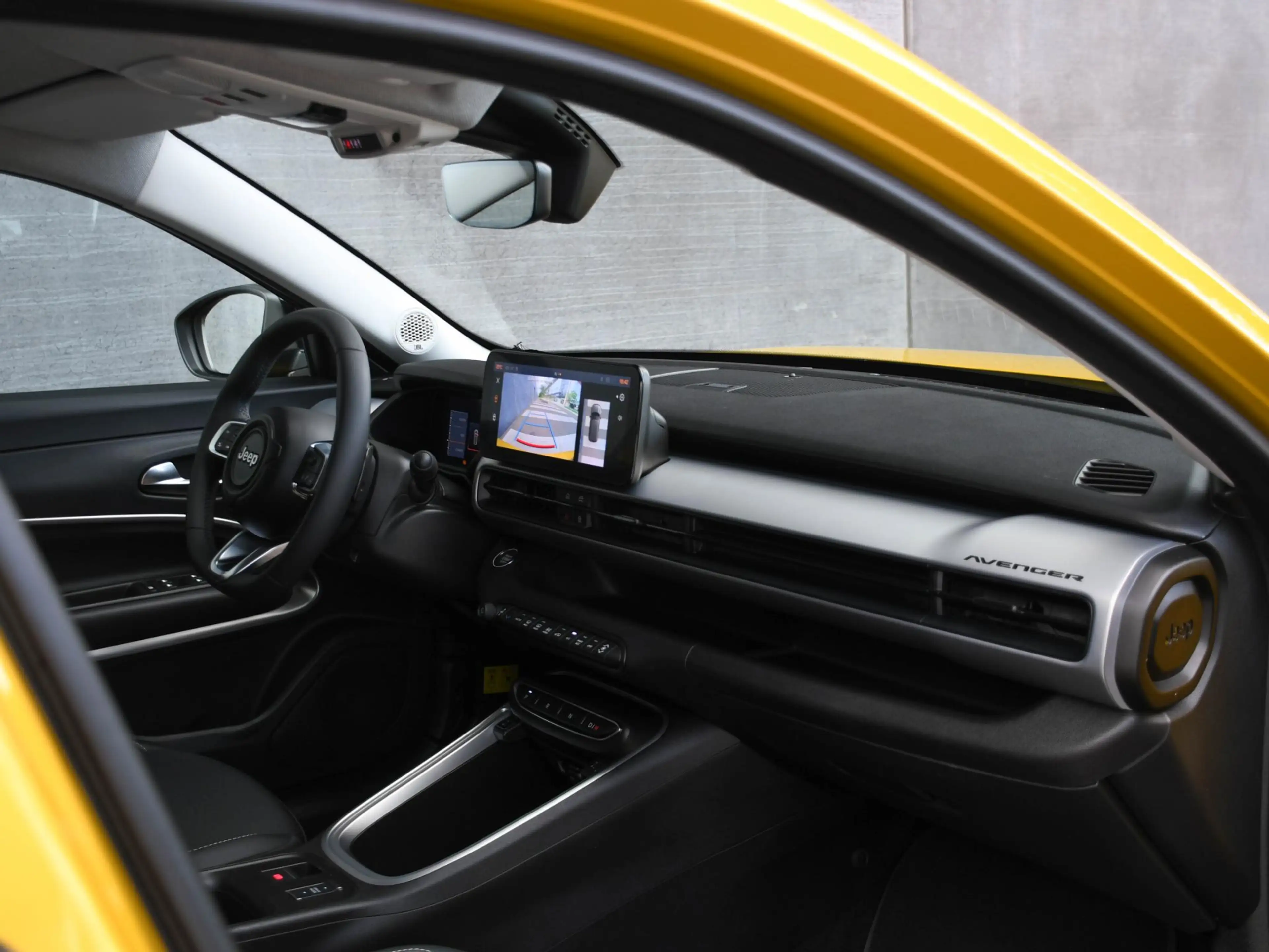 Jeep Avenger Summit 1.2 e-Hybrid 110pk Automaat JBL | ADAP. CRU — photo 9