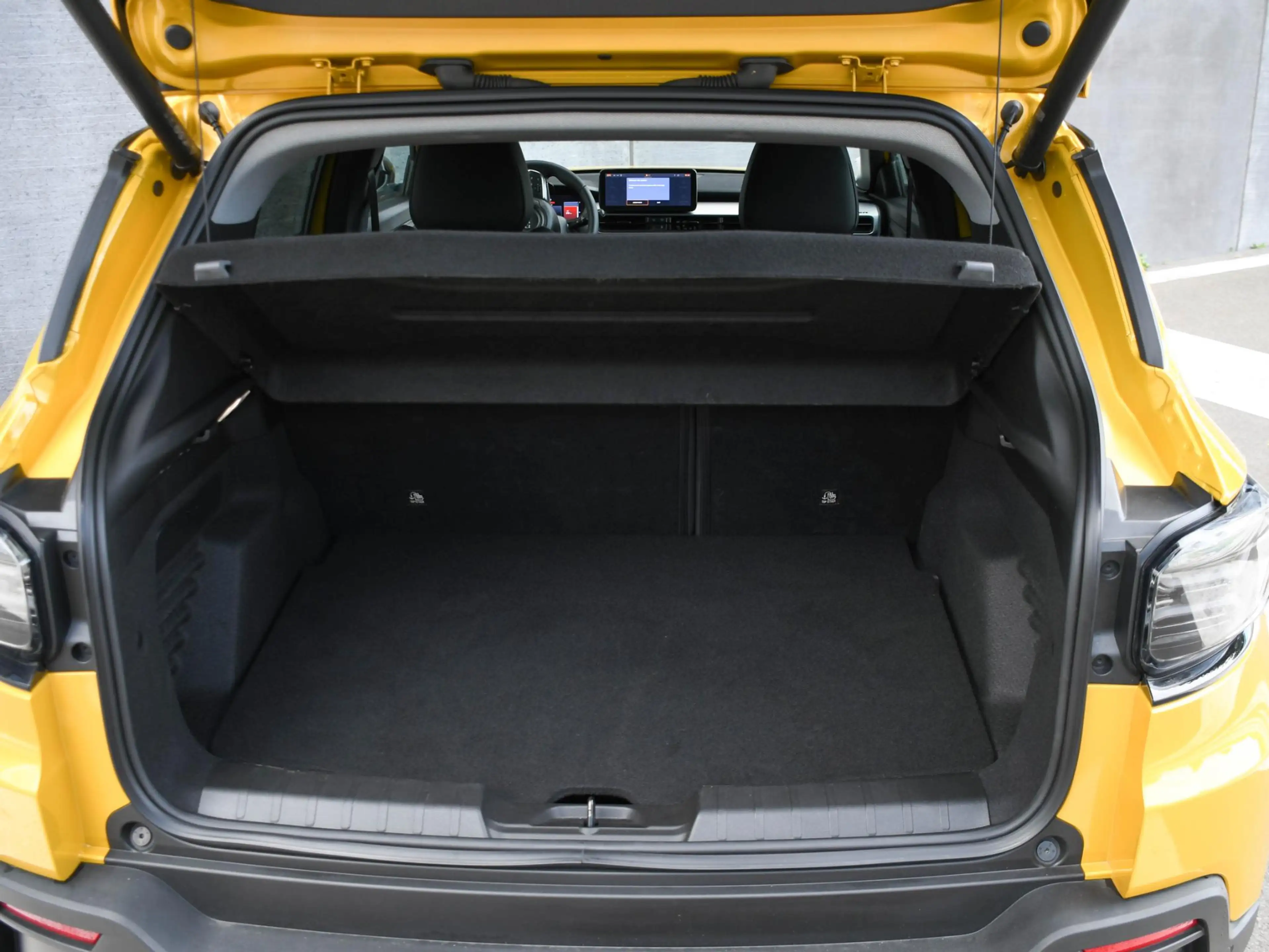 Jeep Avenger Summit 1.2 e-Hybrid 110pk Automaat JBL | ADAP. CRU — photo 12