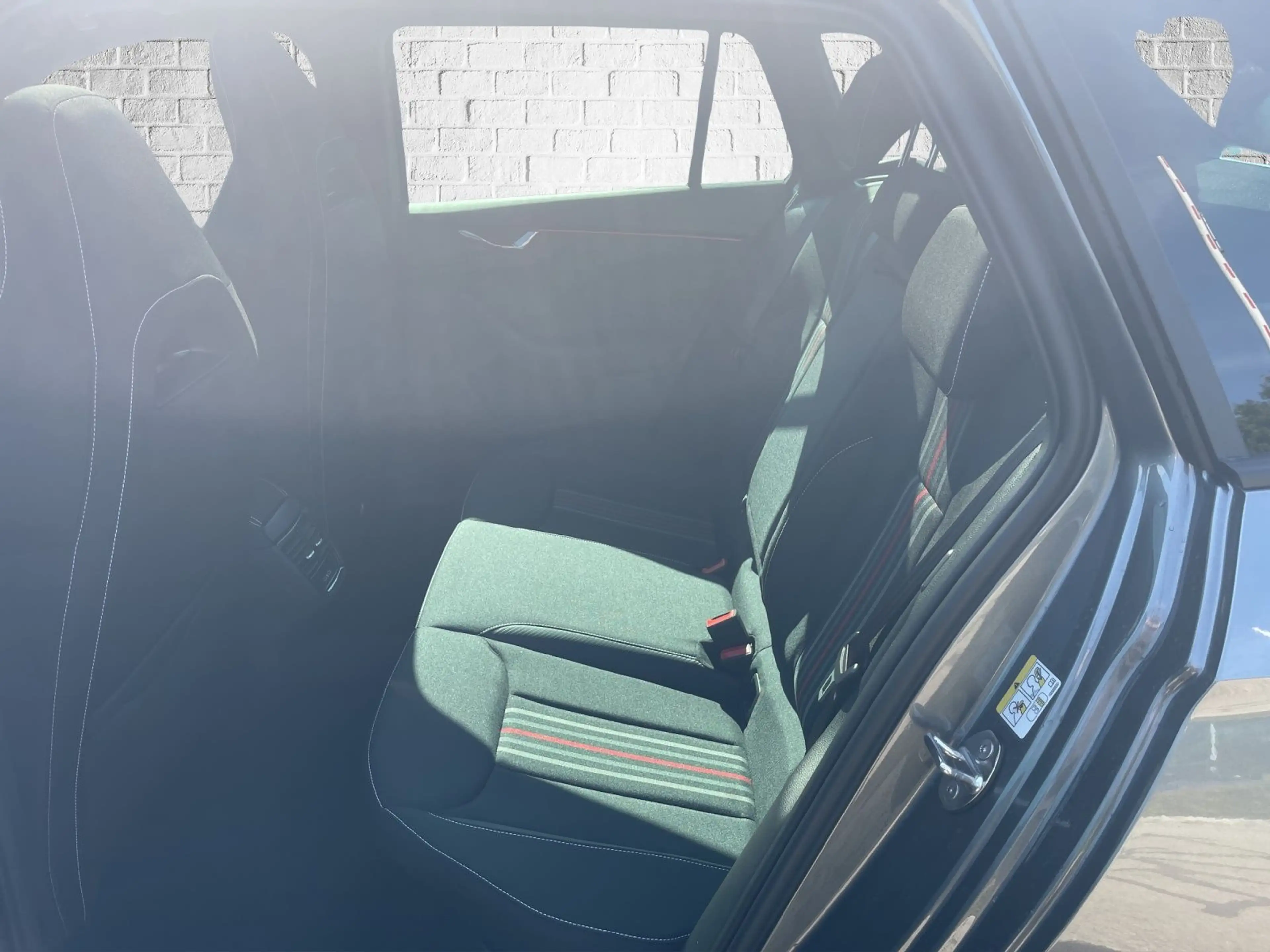 Skoda Kamiq 1.5 TSI DSG Automatik - Monte Carlo — photo 12