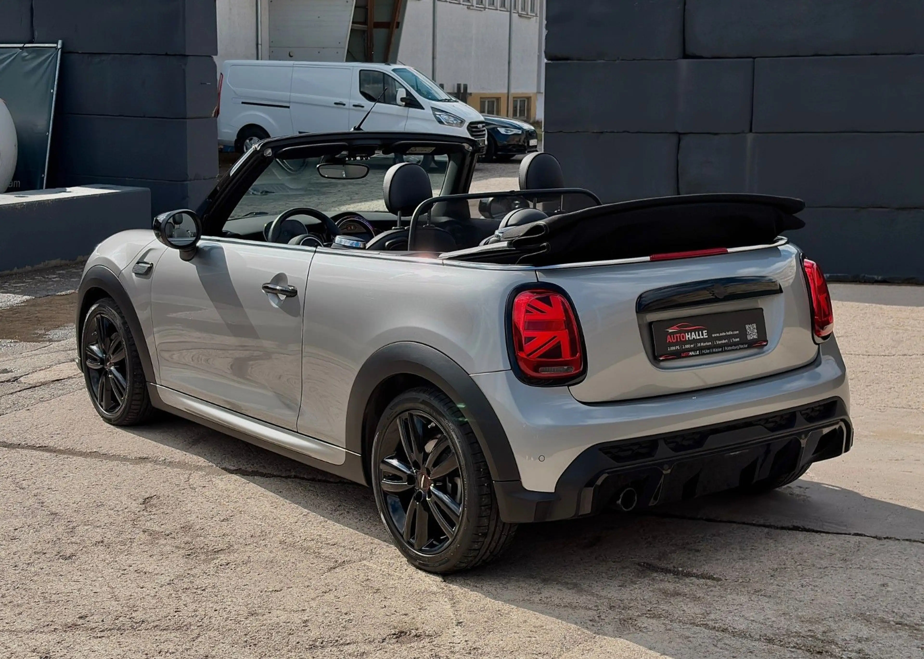 MINI Cooper Cabrio JCW-Trim CarPlay Navigation LHZ — photo 14