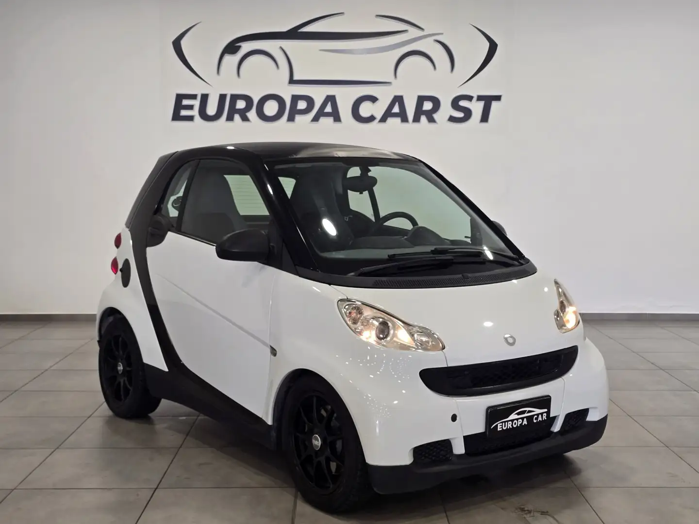 smart forTwo 1000 52 kW coupé limited one White - 2