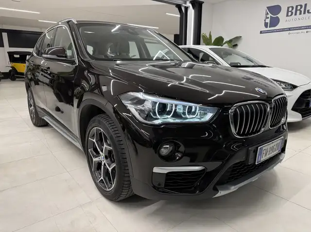 BMW X1 X1 F48 sdrive18i  **95.000 km** NEOPATENTATI