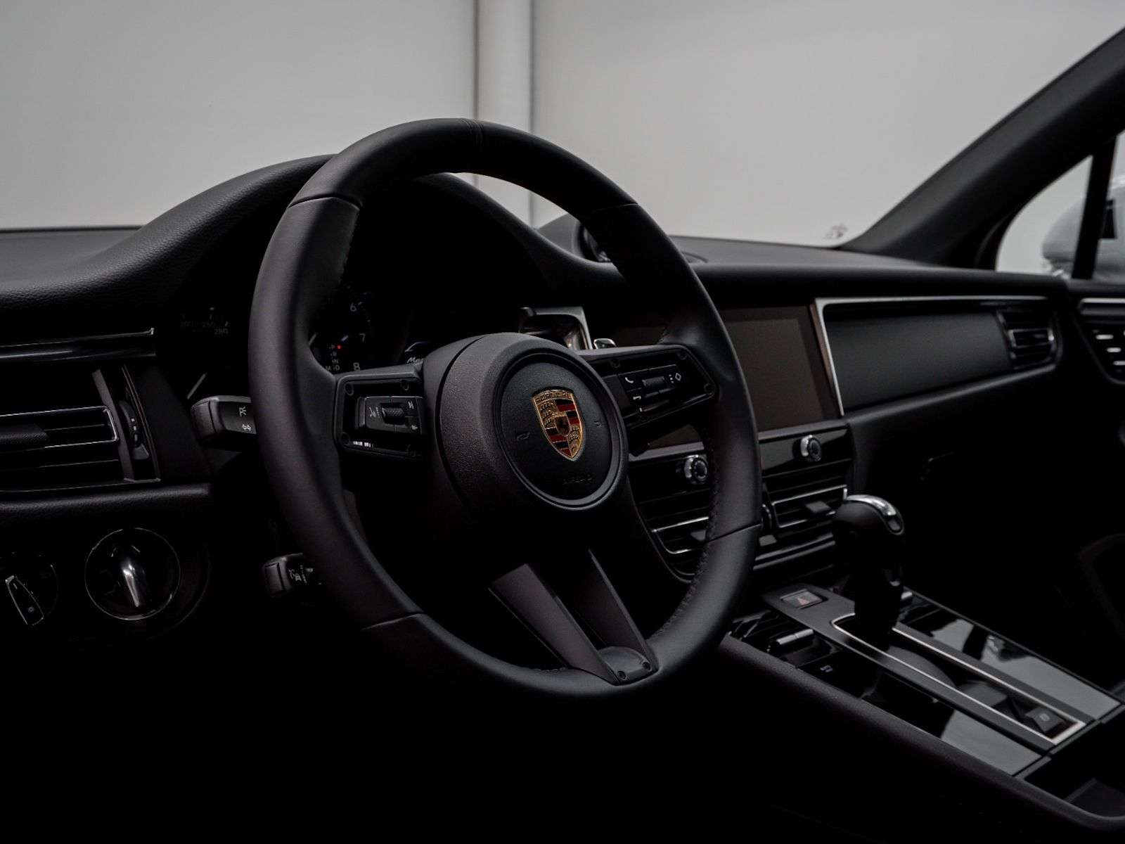 2025 Porsche Macan | Full Front PPF, Low Mileage, Premium Package Plu thumb 26