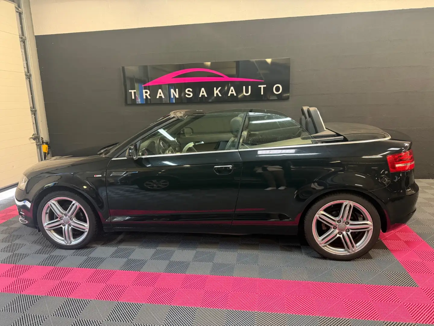 Audi Cabriolet A3 Cabriolet 2.0 TDI 140 DPF S Line Noir - 2