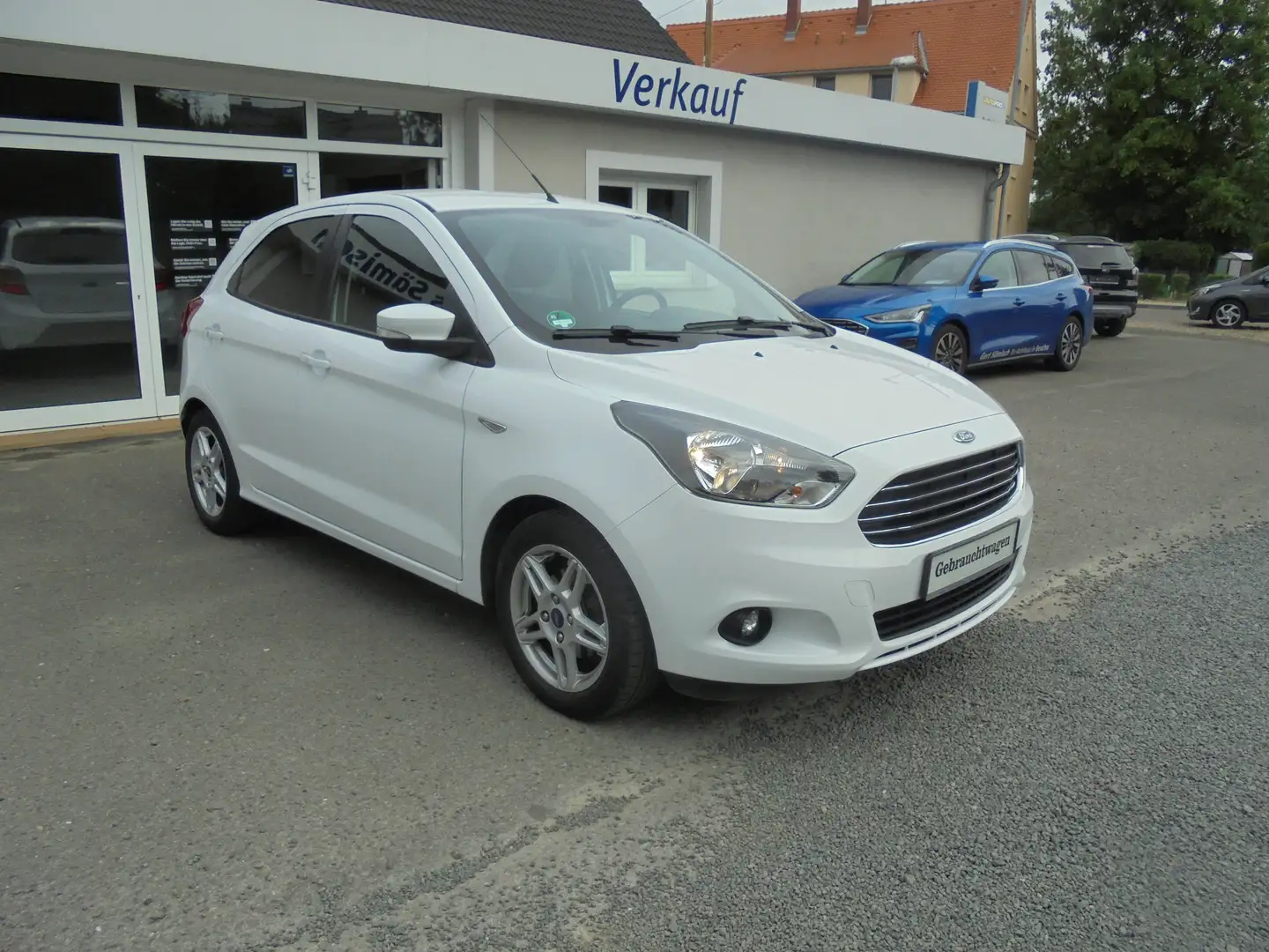 Ford Ka/Ka+ Klimaautomatik,Tempomat,Einparkhilfe,Sitzheizung Weiß - 2