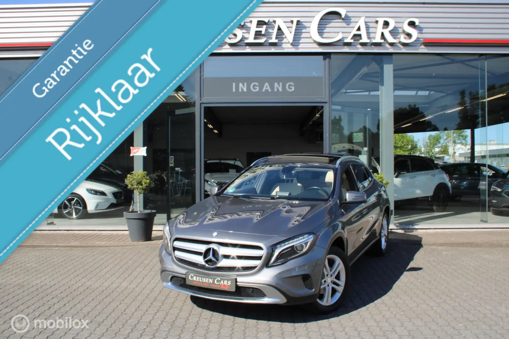 Mercedes-Benz GLA 200 Prestige/Pano/Navi/Xenon/Tel//Pdc/ Grijs - 1