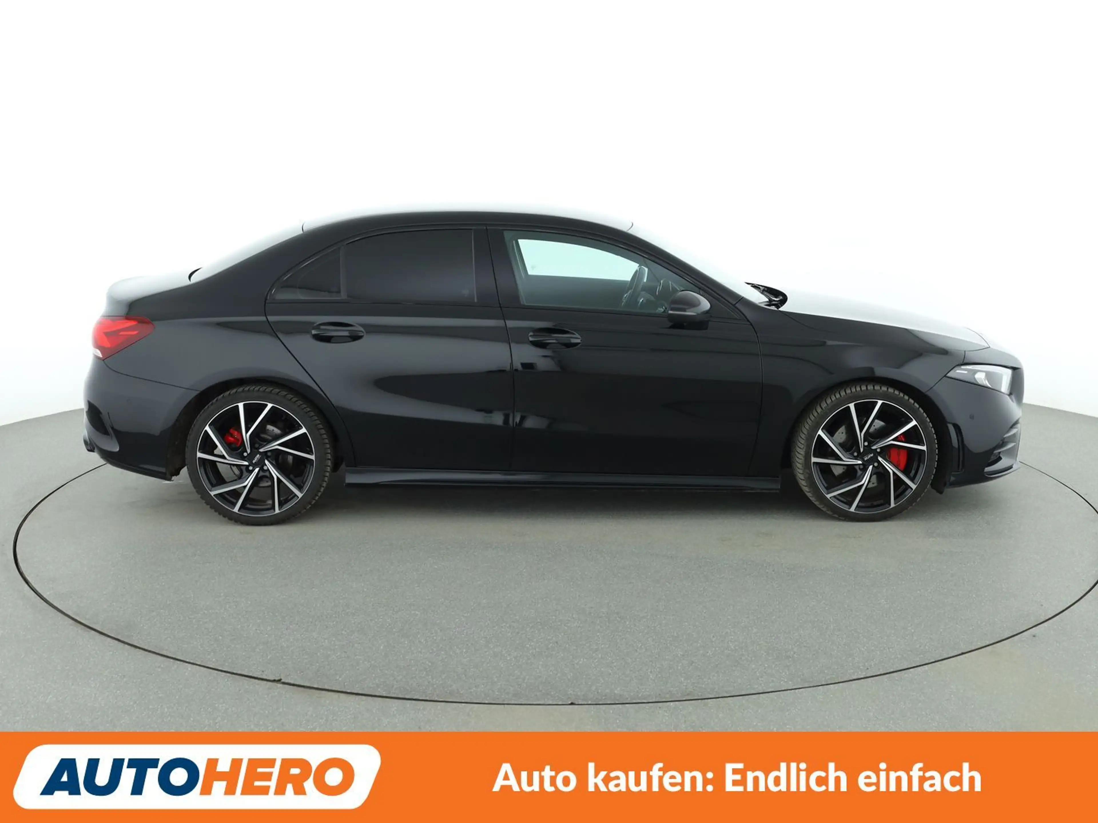 Mercedes-Benz A 220 AMG Line Aut.*LED*NAVI*TEMPO*PDC*SHZ*KLIMA* — photo 7