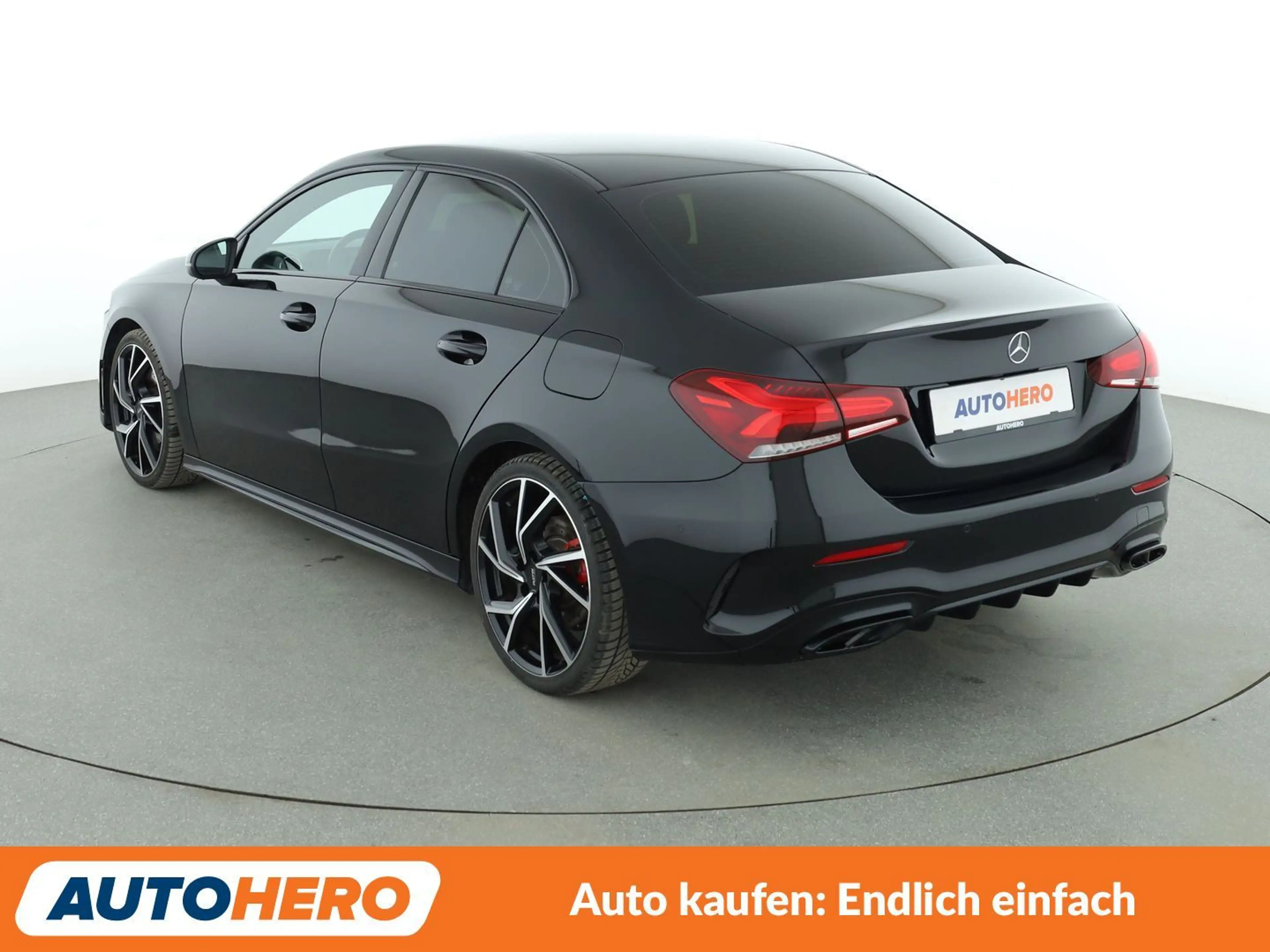 Mercedes-Benz A 220 AMG Line Aut.*LED*NAVI*TEMPO*PDC*SHZ*KLIMA* — photo 4