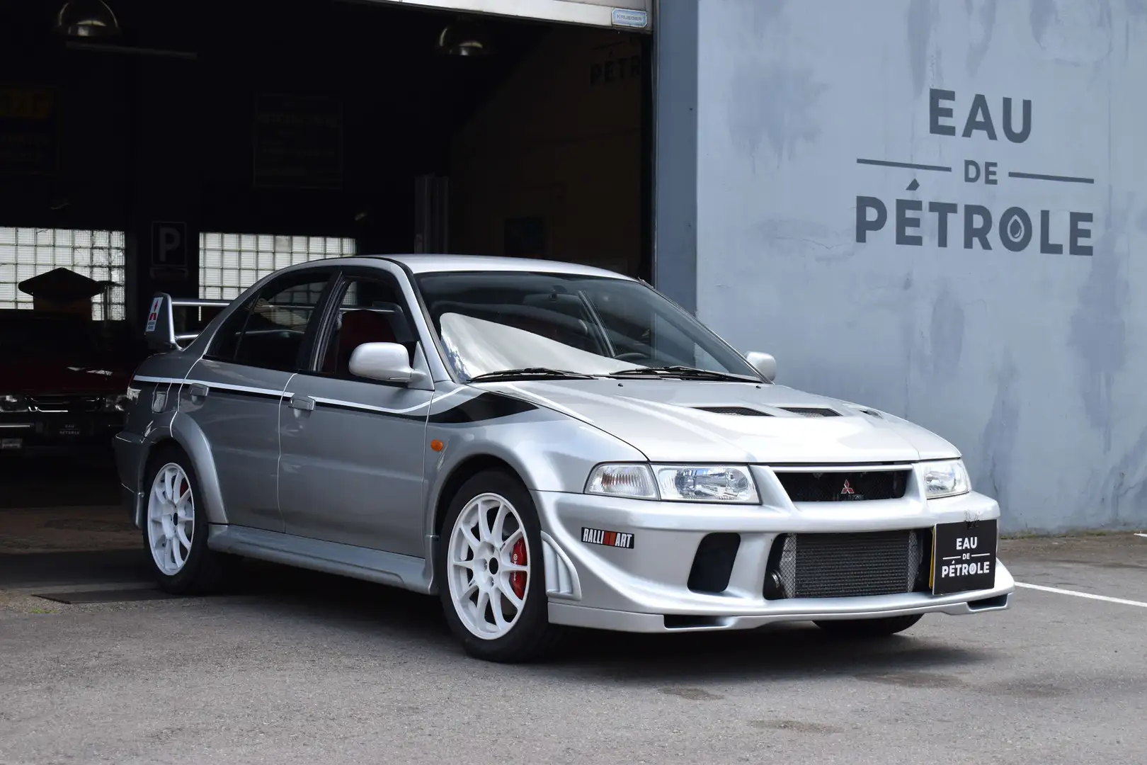 Mitsubishi Lancer Evo 6 Tommi Mäkinen Edition Argent - 2