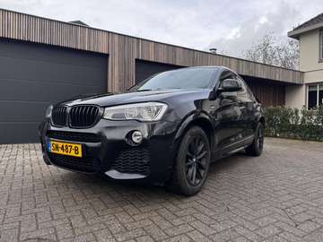 BMW X4 xDrive20da Zwart
