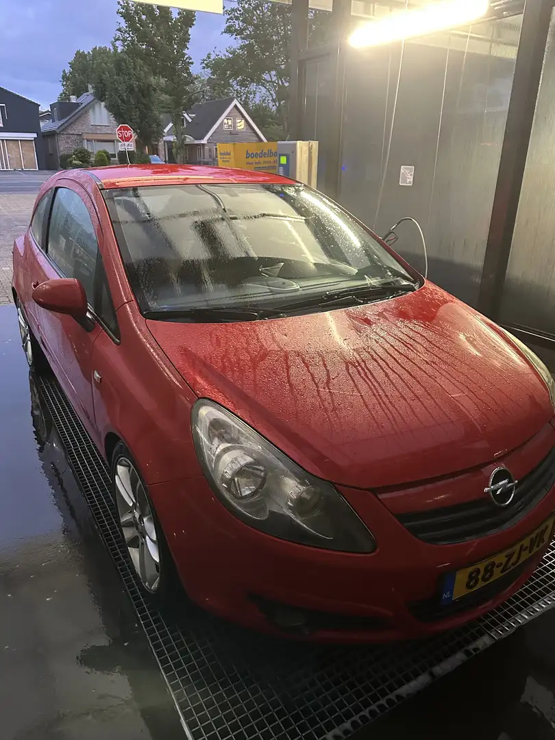 Opel Corsa 1.4-16V Enjoy Rood - 1