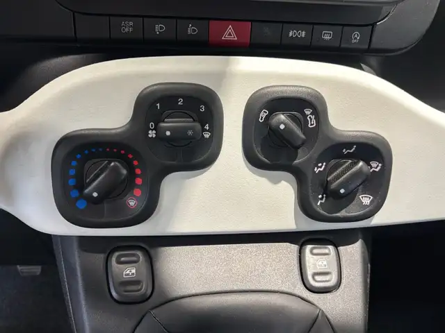 Fiat Panda view 13