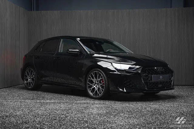 Audi RS3 view 2