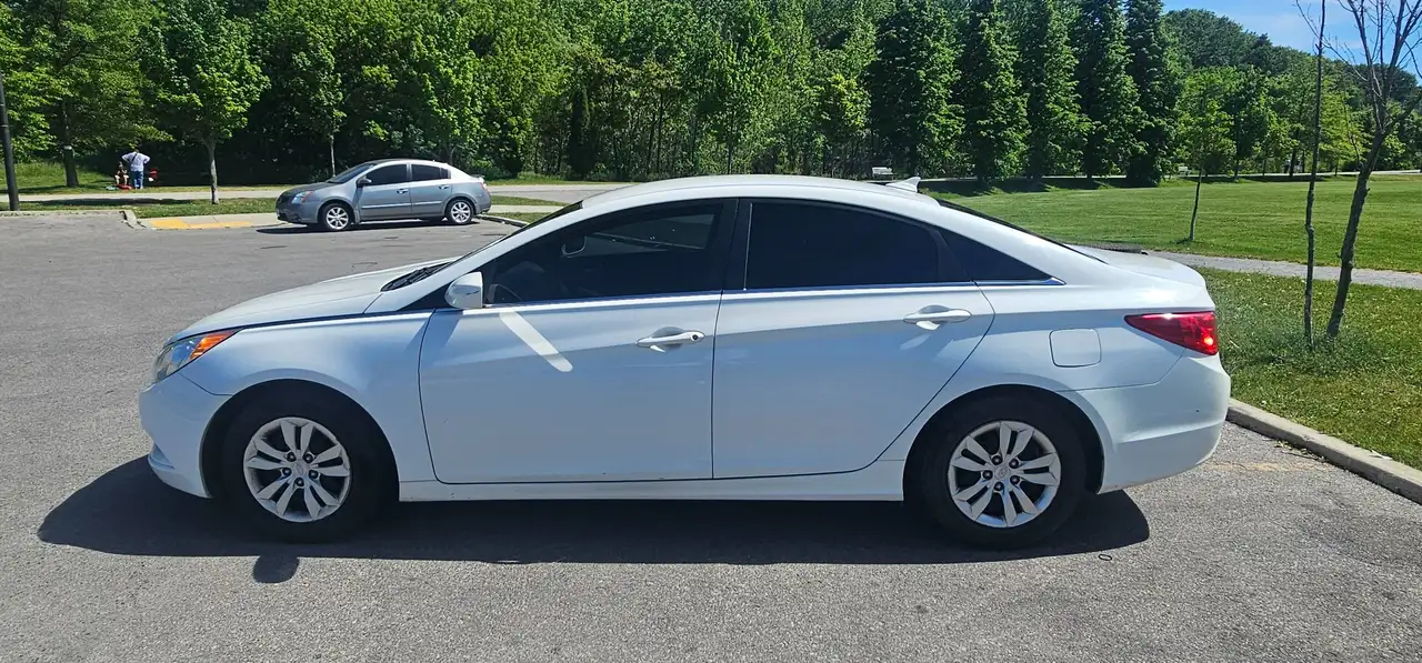 Hyundai SONATA photo Hyundai SONATA