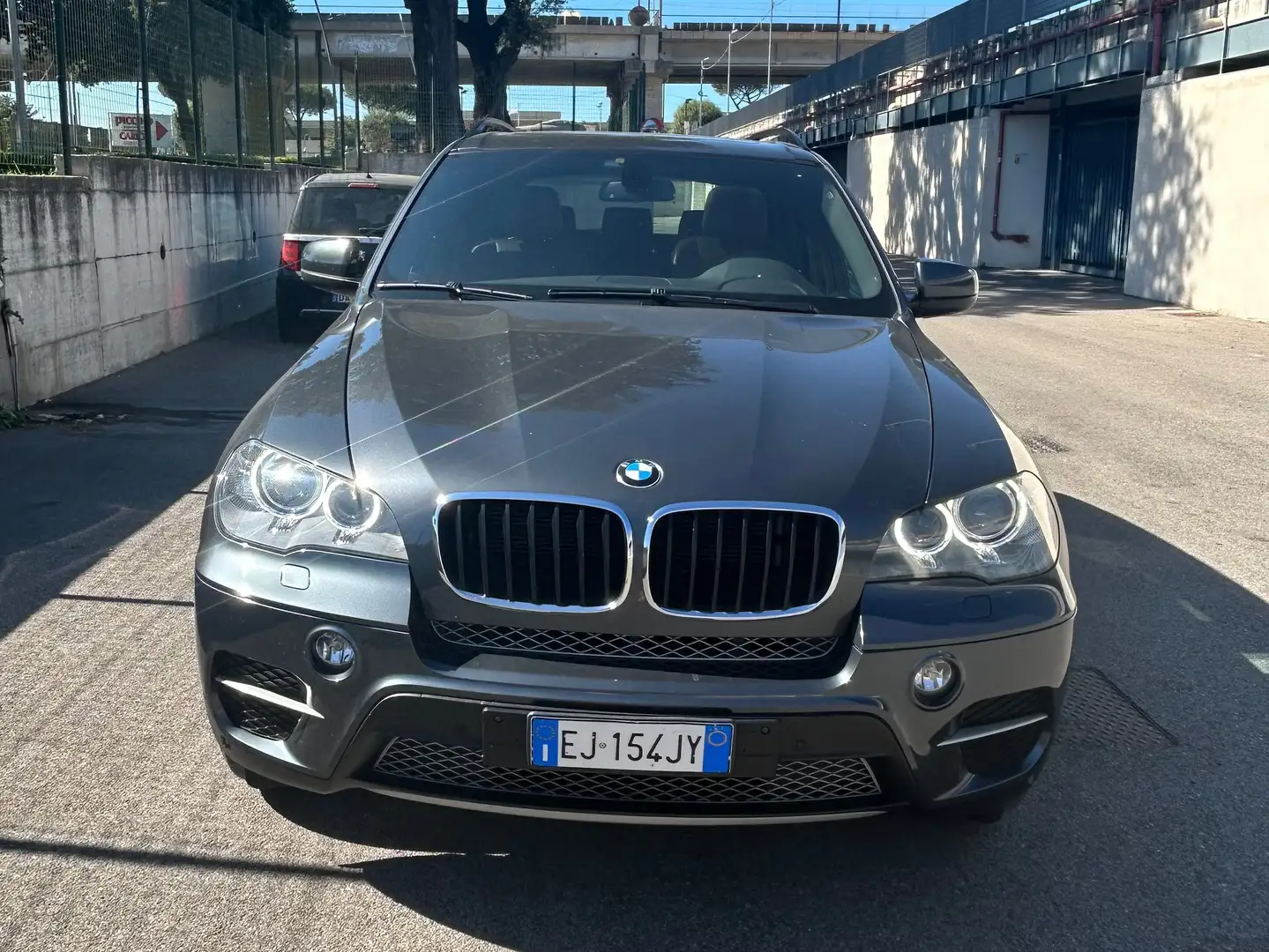 BMW X5 X5 E70 xdrive30d auto 8m E5 Grau - 2
