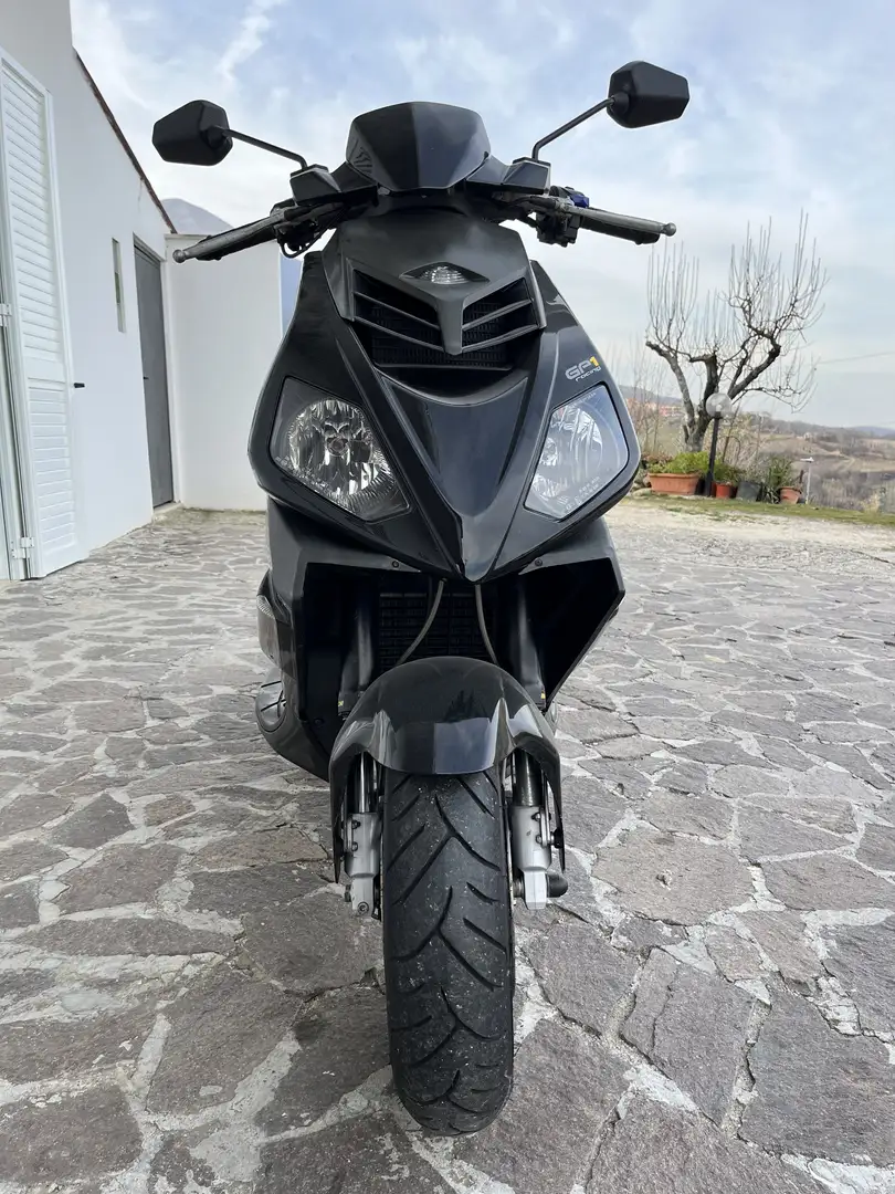 Derbi GP 1 - 2