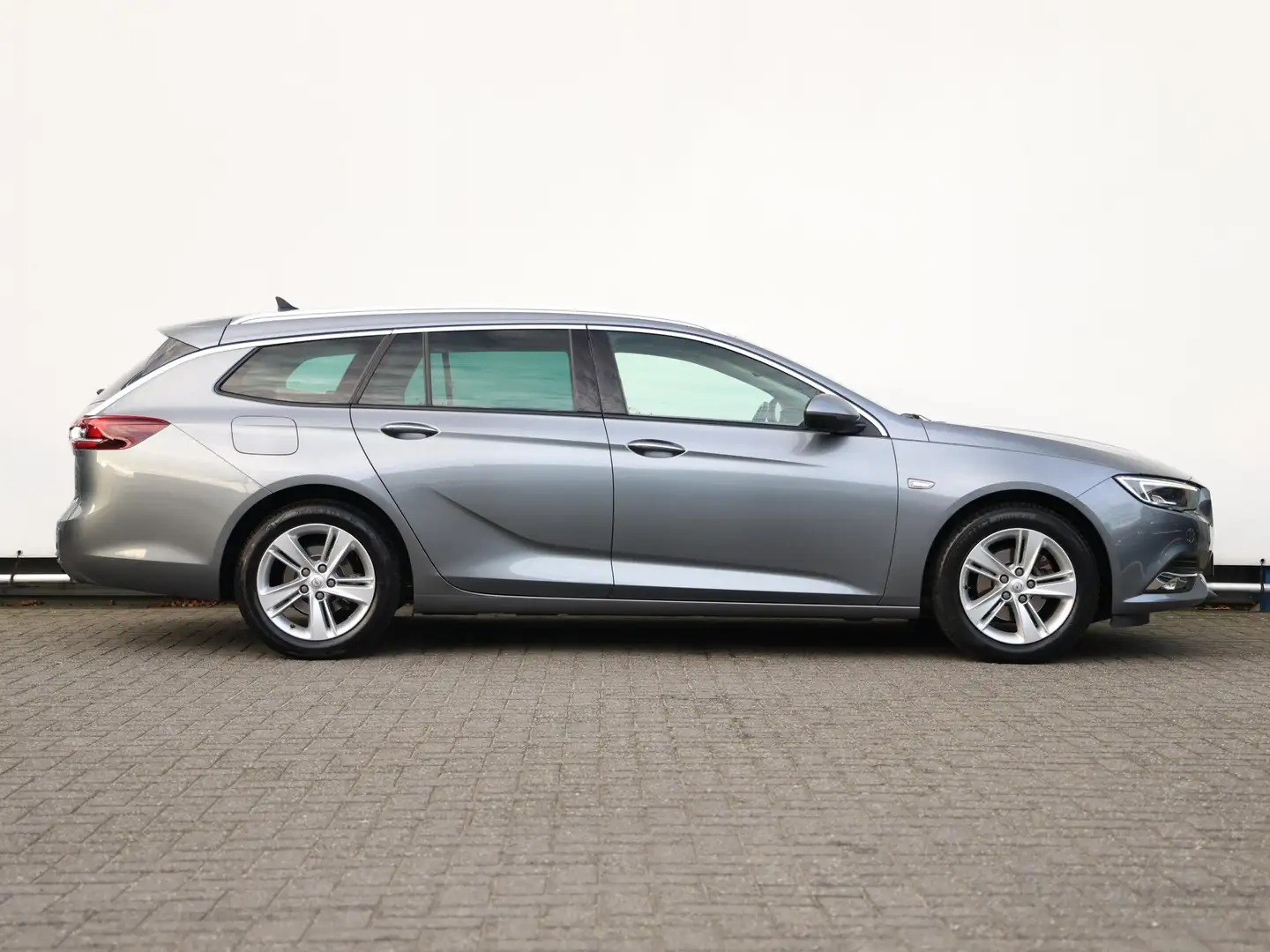Opel Insignia Sports Tourer 1.5 Turbo Innovation 165 pk | LED Ma Gris - 2