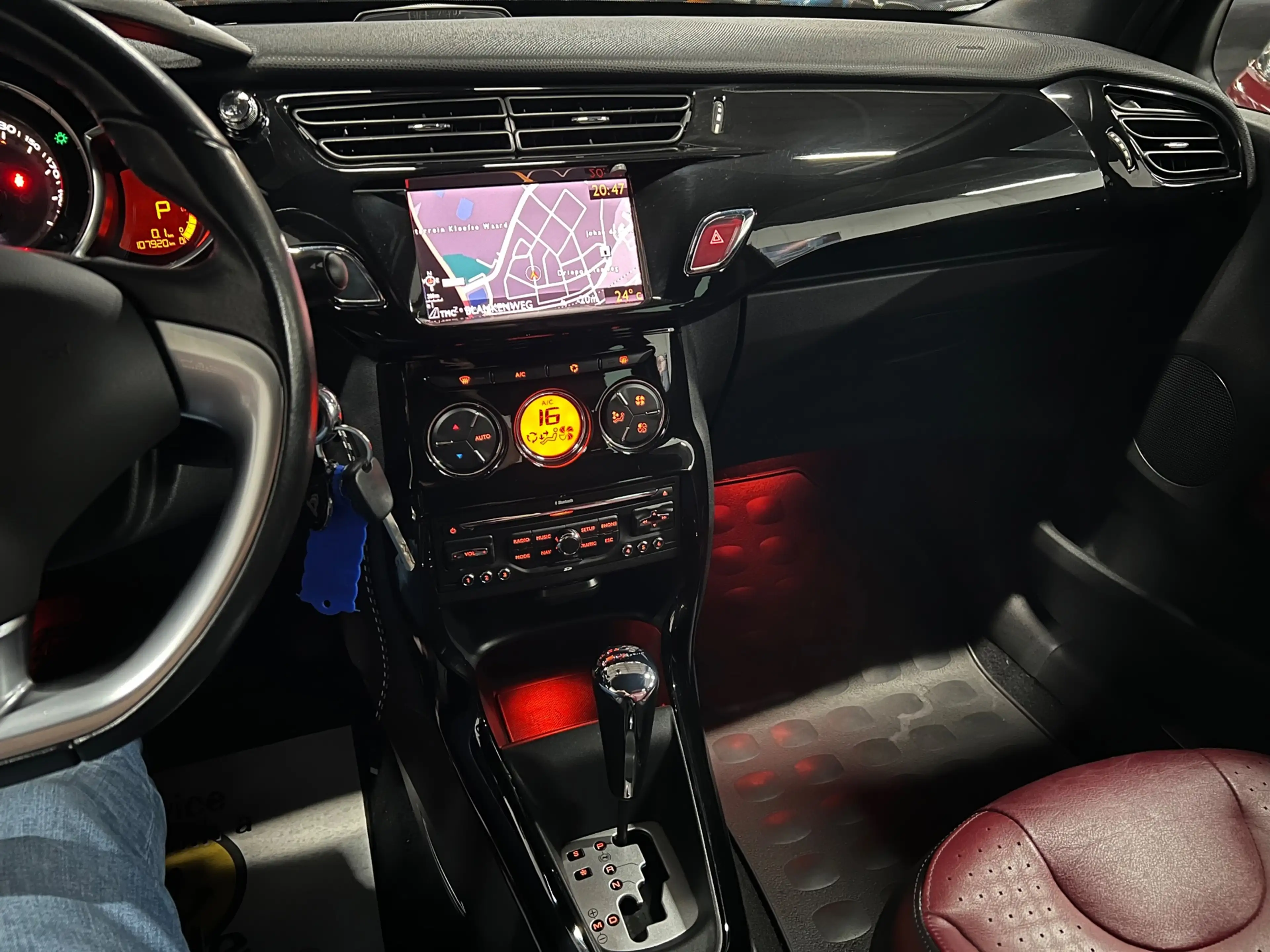 Citroen DS3 1.6 VTi So Chic Automaat LEDER / NAP / NAVIGATIE — photo 9