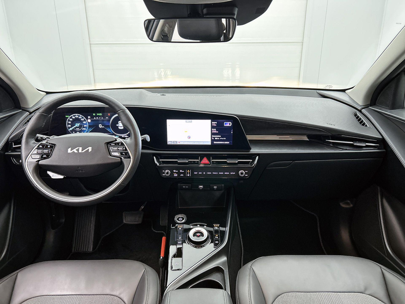 Kia e-Niro EV 204pk Edition 64.8 kWh Automaat | Navigatie | C — photo 11