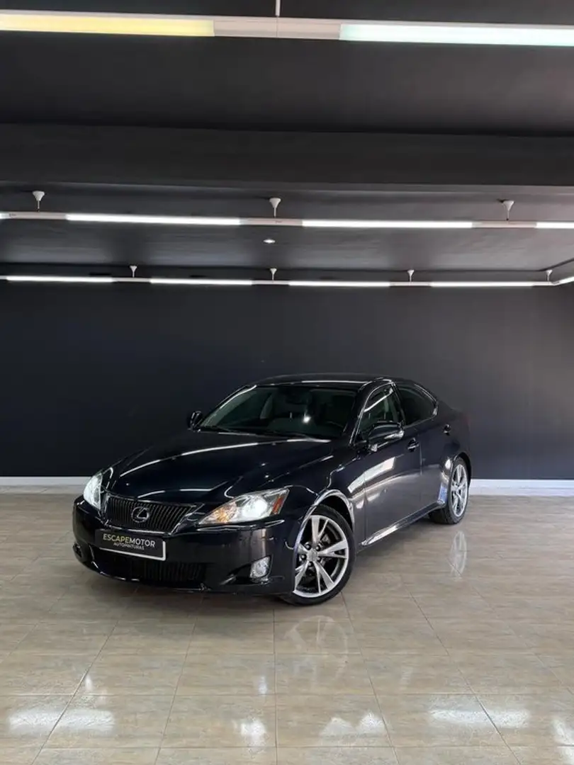 Lexus IS 220d 2.2 177 Luxury 4p Cambio 2.2 Multimedia MY10 Grau - 1