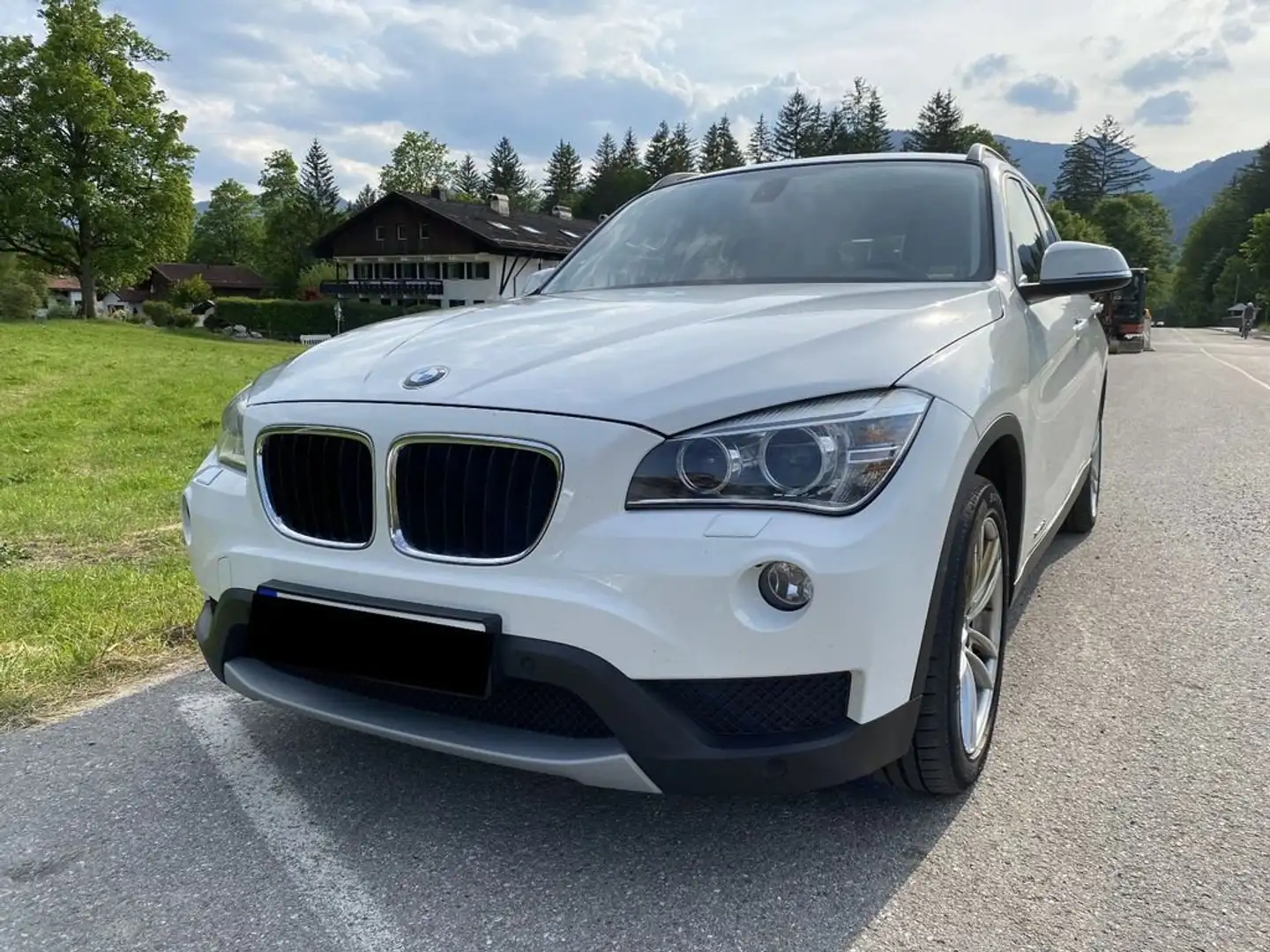 BMW X1 X1 xDrive18d Weiß - 1