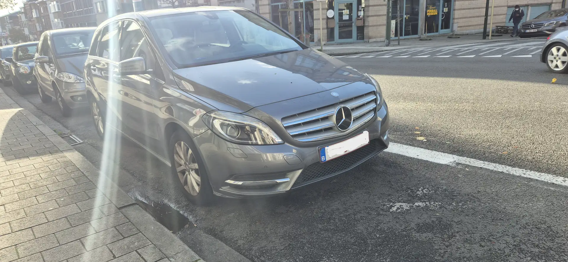 Mercedes-Benz B 180 89000 KM   GARANTIE 12 MOIS Gris - 1