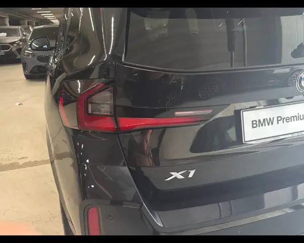 BMW X1 view 12