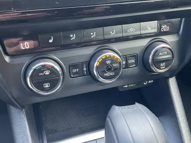 Skoda Octavia view 4