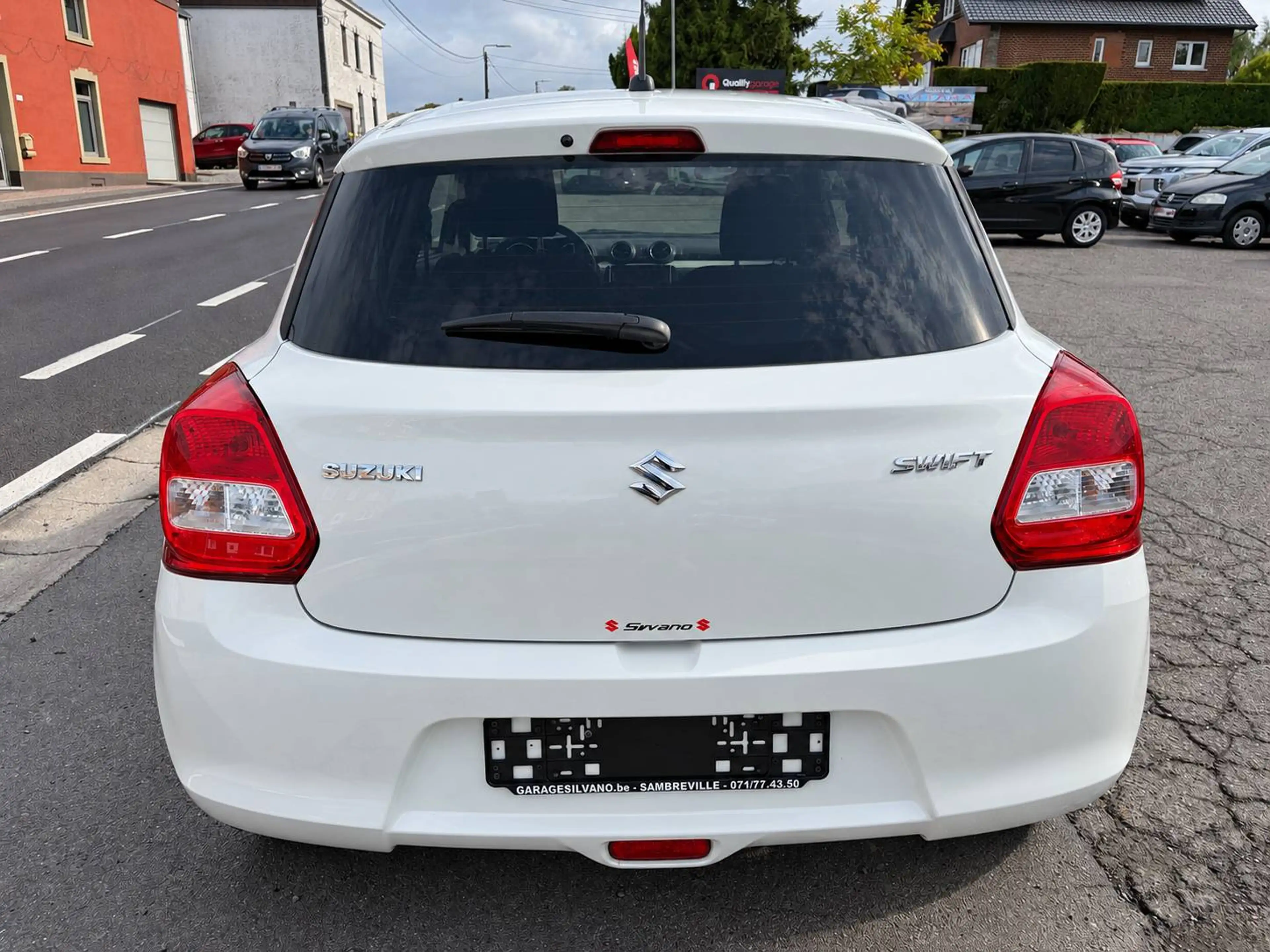 Suzuki Swift Swift 1.2i GL+ GPS / CARPLAY / CAMERA / GARANTIE 12 MOIS — photo 6
