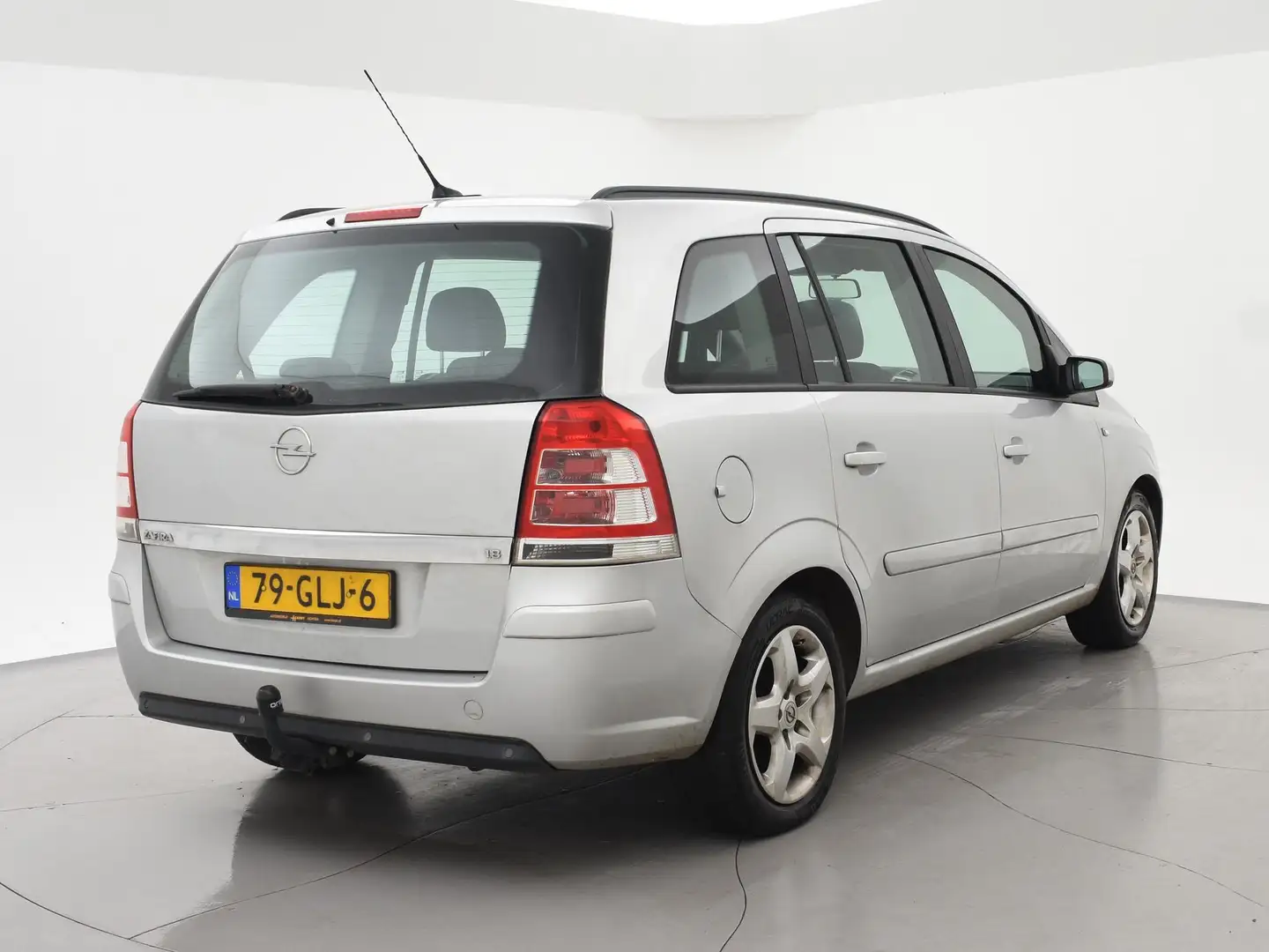 Opel Zafira 1.8 7-PERS. + TREKHAAK | NAVIGATIE | AIRCO | CRUIS Gris - 2