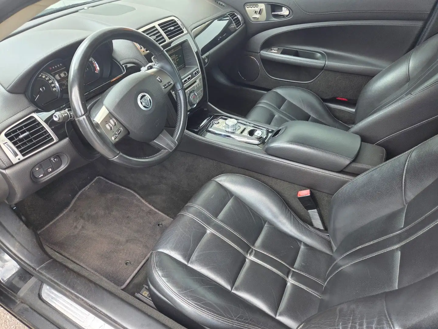 Jaguar XK 5.0 V8 Coupé Deutsches Fahrzeug / Scheckheft Grau - 2
