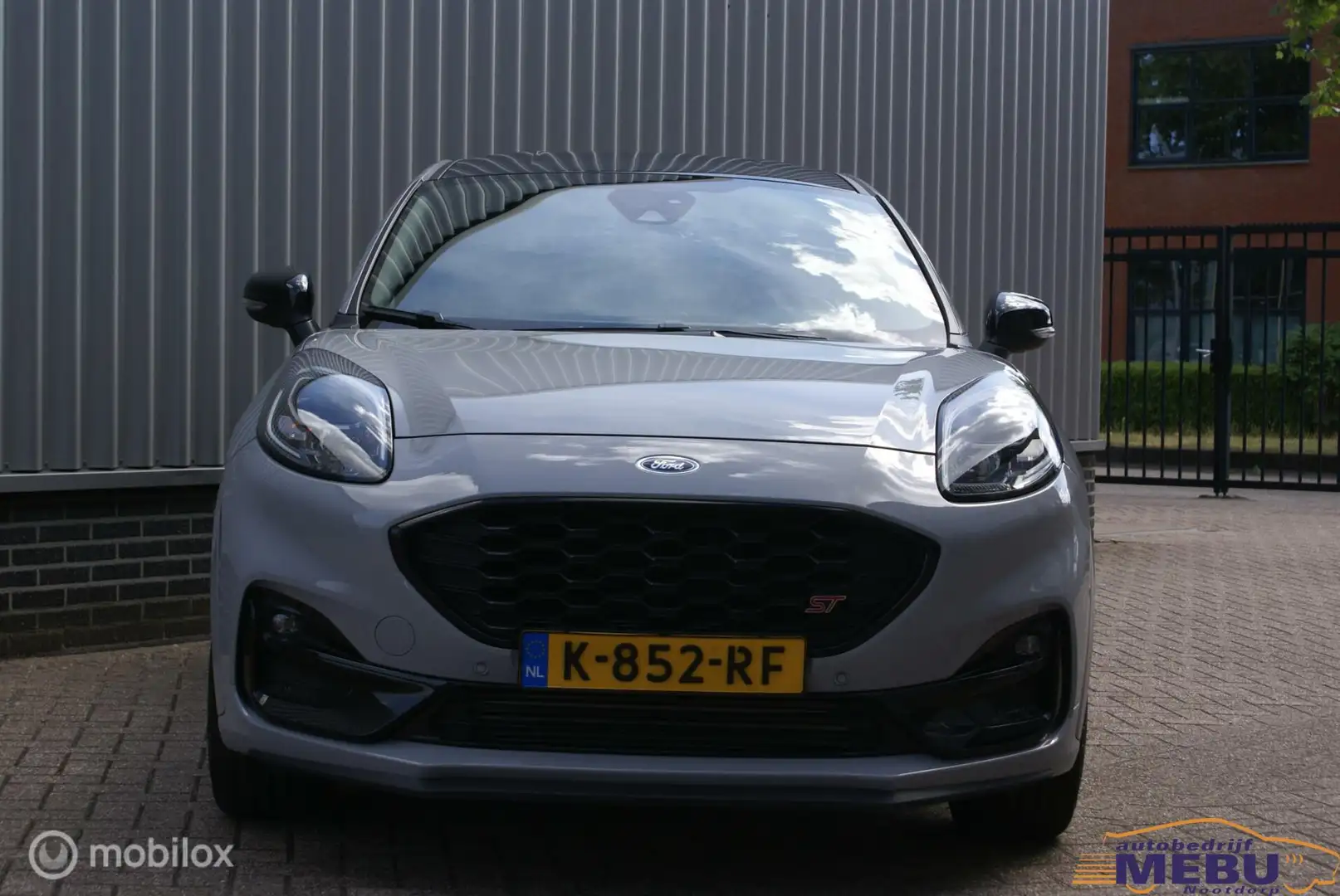 Ford Puma 1.5 EcoBoost ST-X Grijs - 2