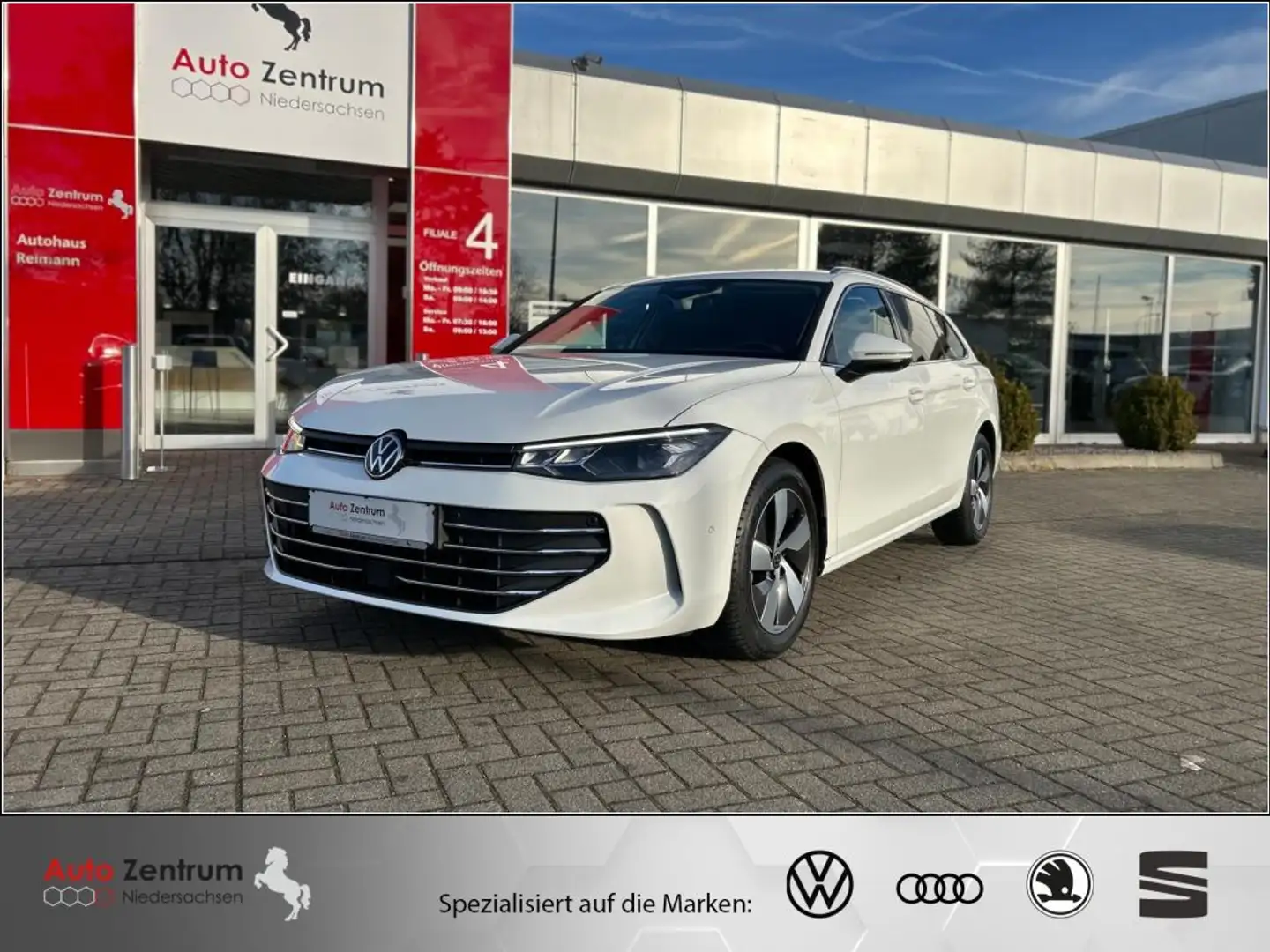 Volkswagen Passat Variant 2.0 TDI Business CarPlay AHK mit Asst*Massage*360° Weiß - 1
