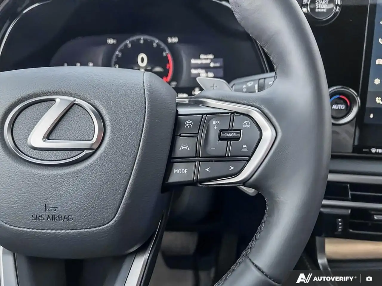 Lexus RX снимка Lexus RX