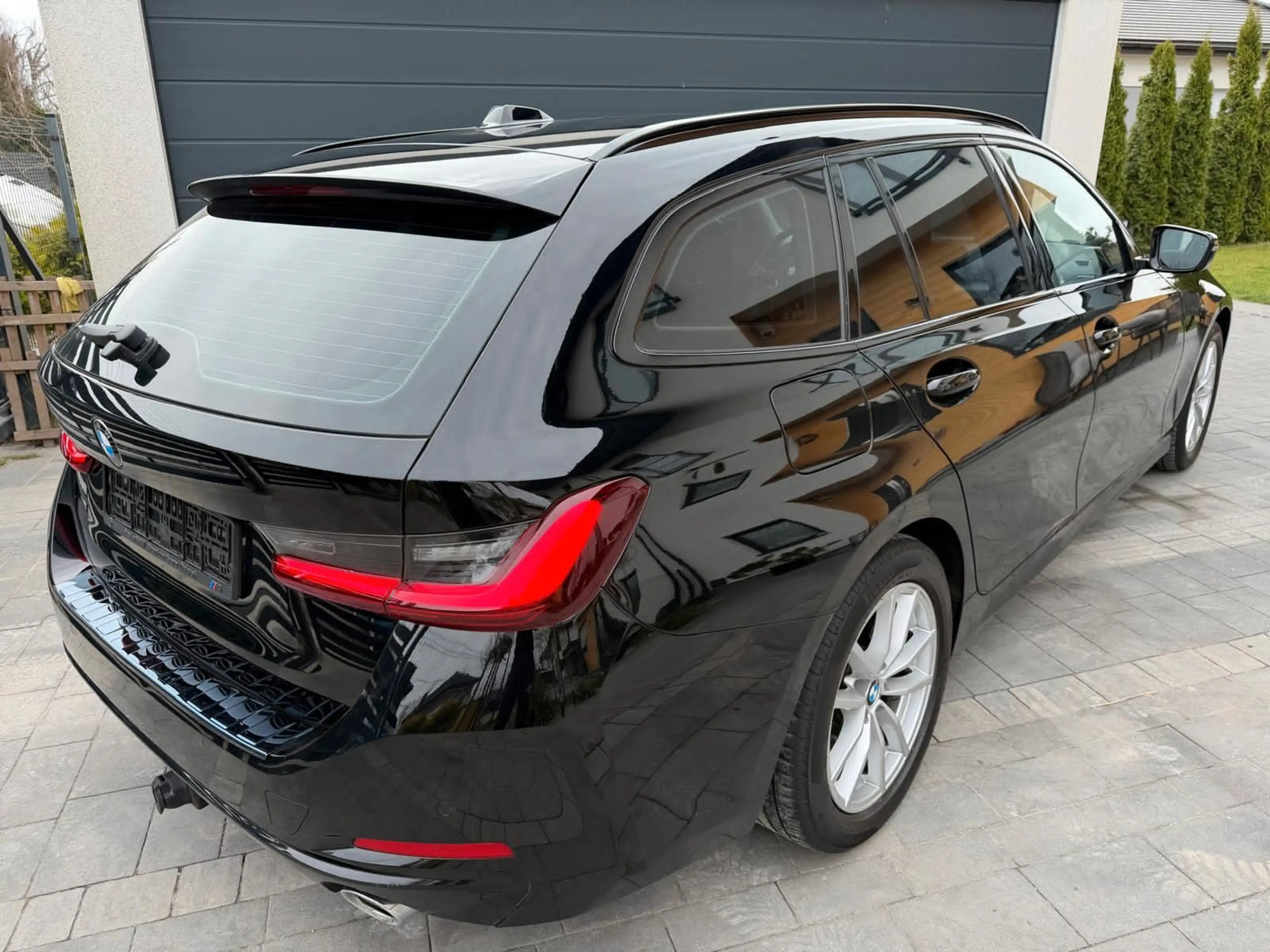 BMW 316 LCI 2.0d Mild-Hybrid Shadowline Ahk Live Coc — photo 6