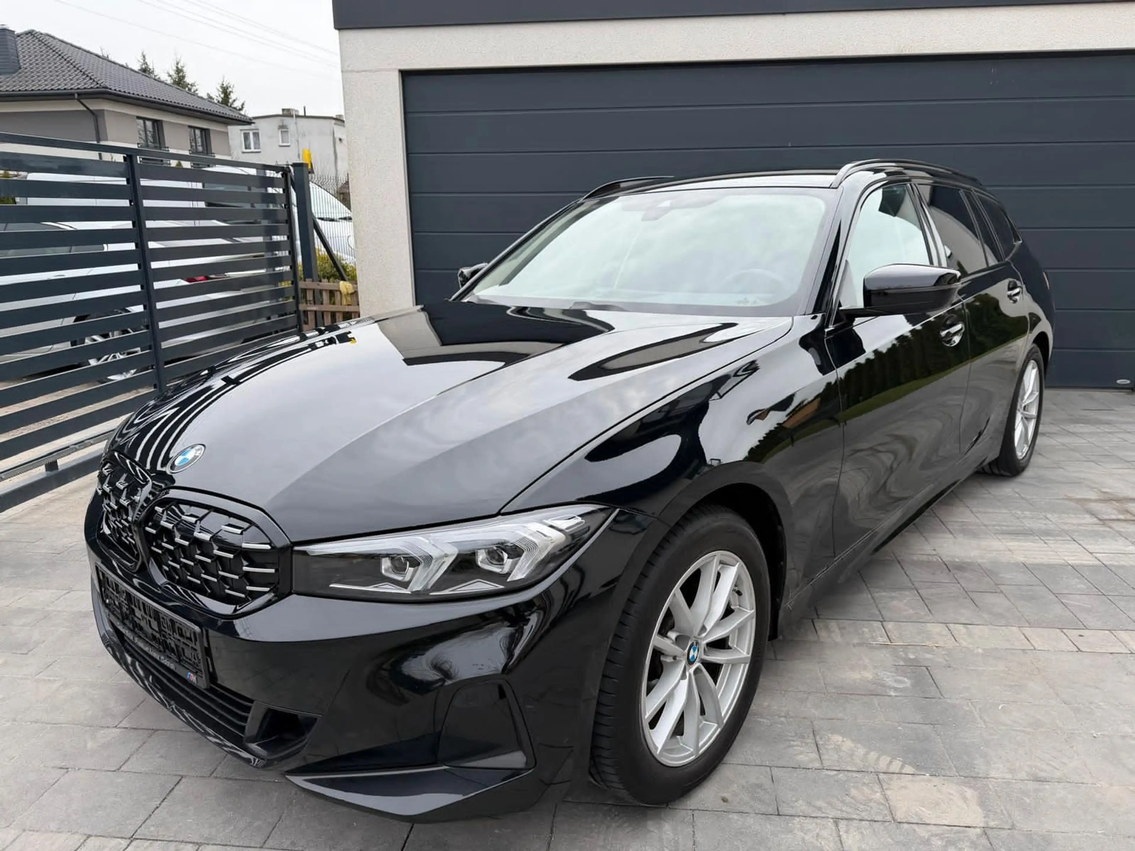 BMW 316 LCI 2.0d Mild-Hybrid Shadowline Ahk Live Coc — photo 2