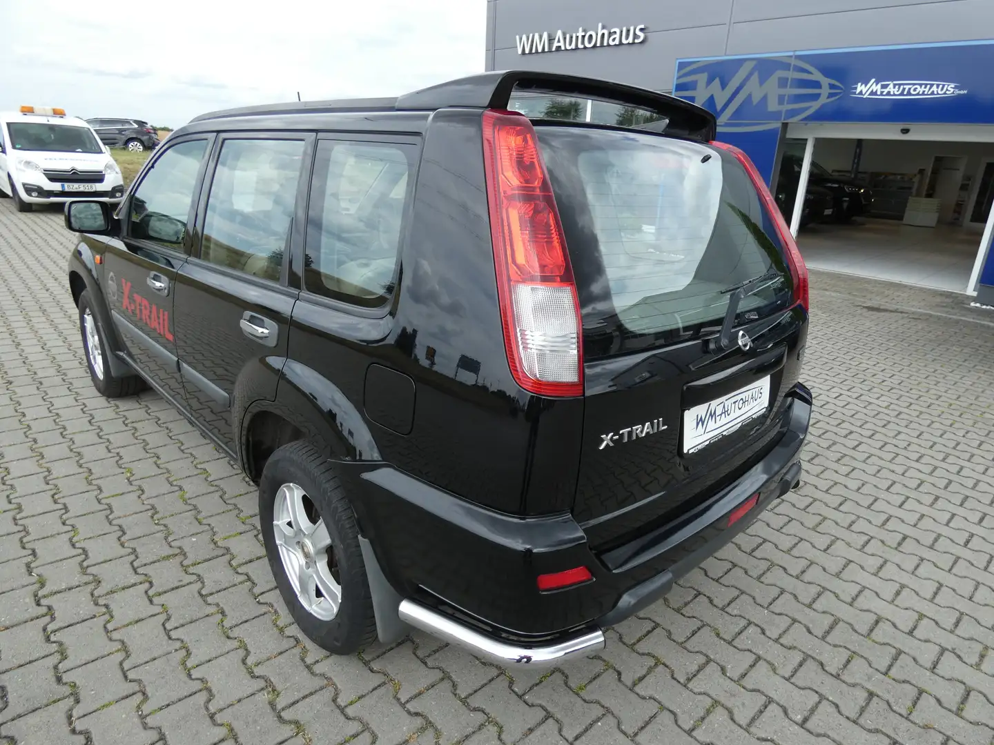 Nissan X-Trail 2.0 4x4 Alufelgen 16"mit Allwetter, TÜV 10.2026 Nero - 2