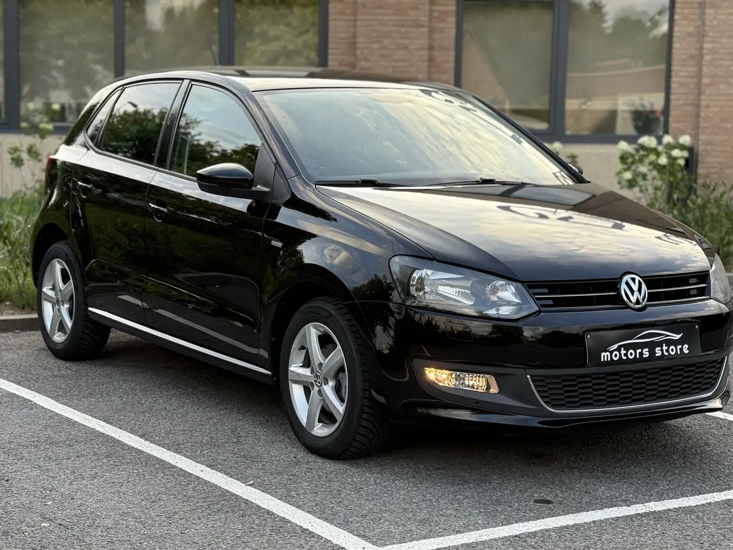 Volkswagen Polo 1.2i  Edition life//59000km Nero - 1