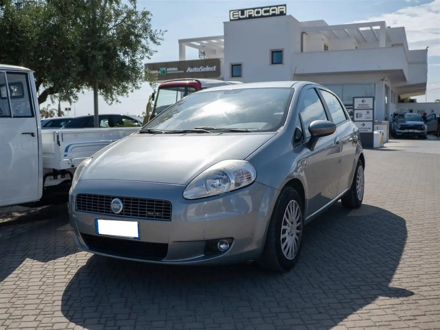Fiat Punto 1.3 mjt 75 cv Gris - 1