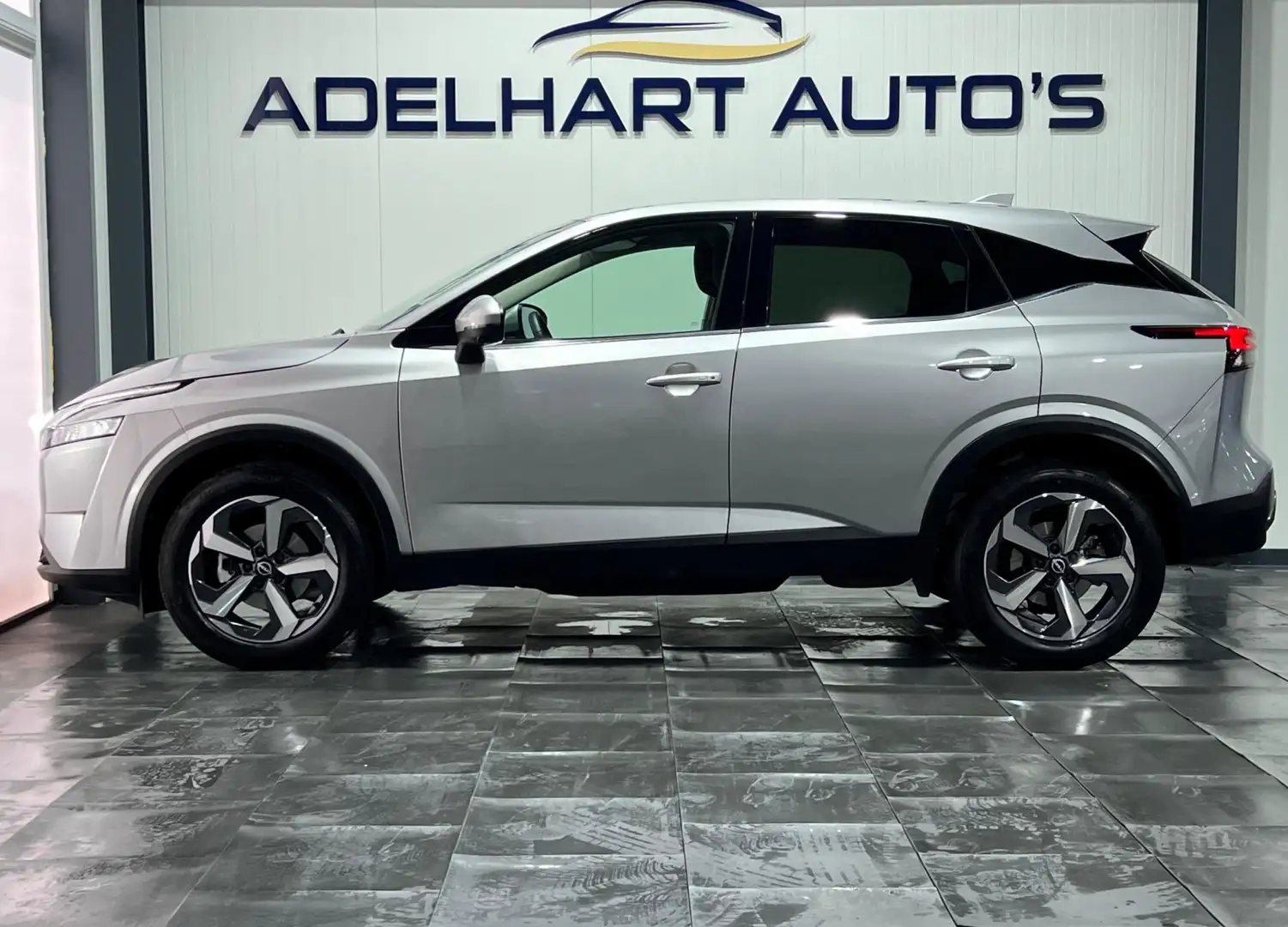 Nissan Qashqai 1.3 MHEV N-Connecta Automaat / Navigatie full map Grigio - 2