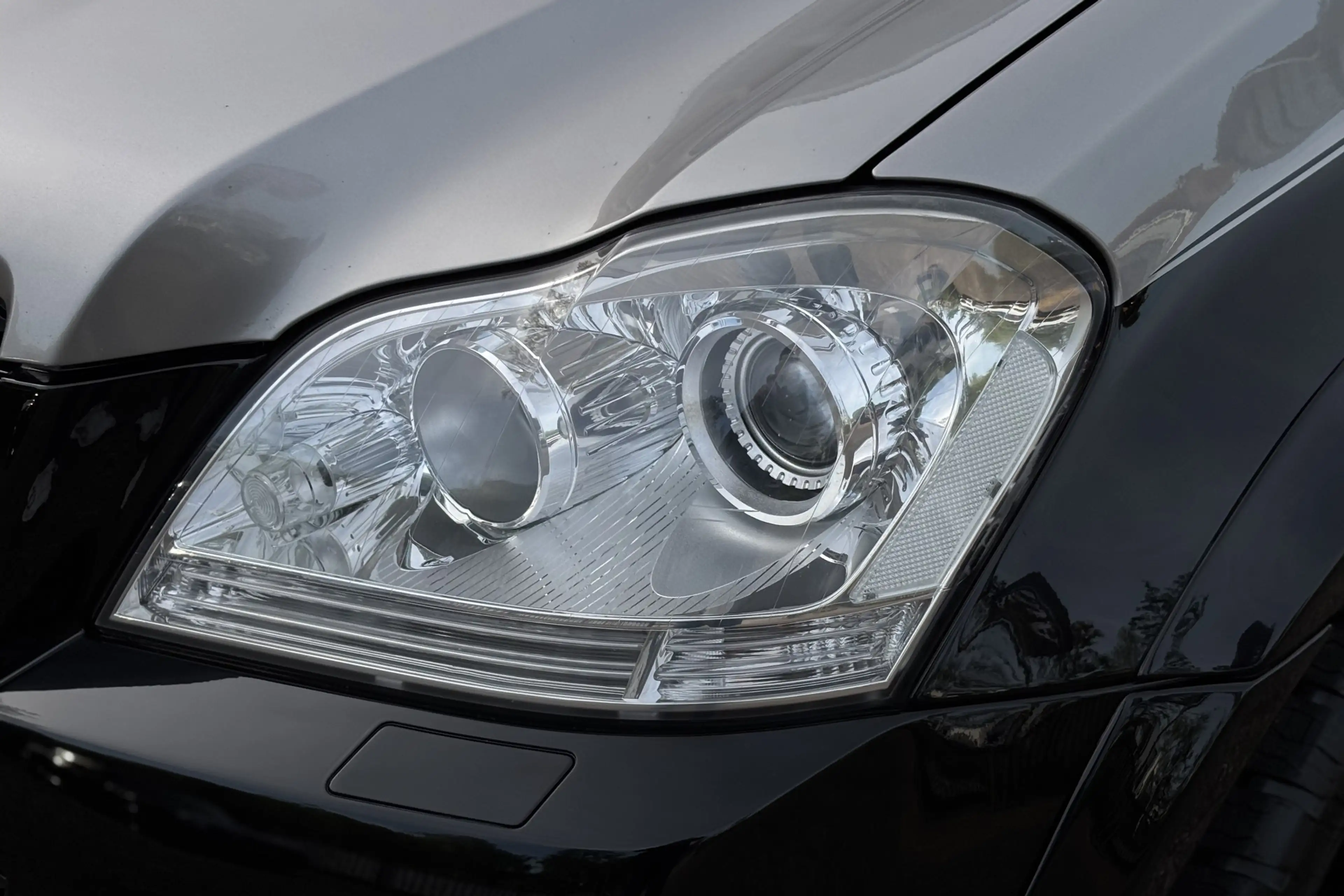Mercedes-Benz GL 500 V8 4-Matic | Full Option | 1 of 1 | Two-Tone | Wid — photo 2