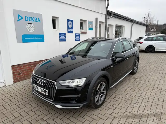 Audi A4 allroad 3.0 TDI quattro S-tronic*LED*AHK*PANO