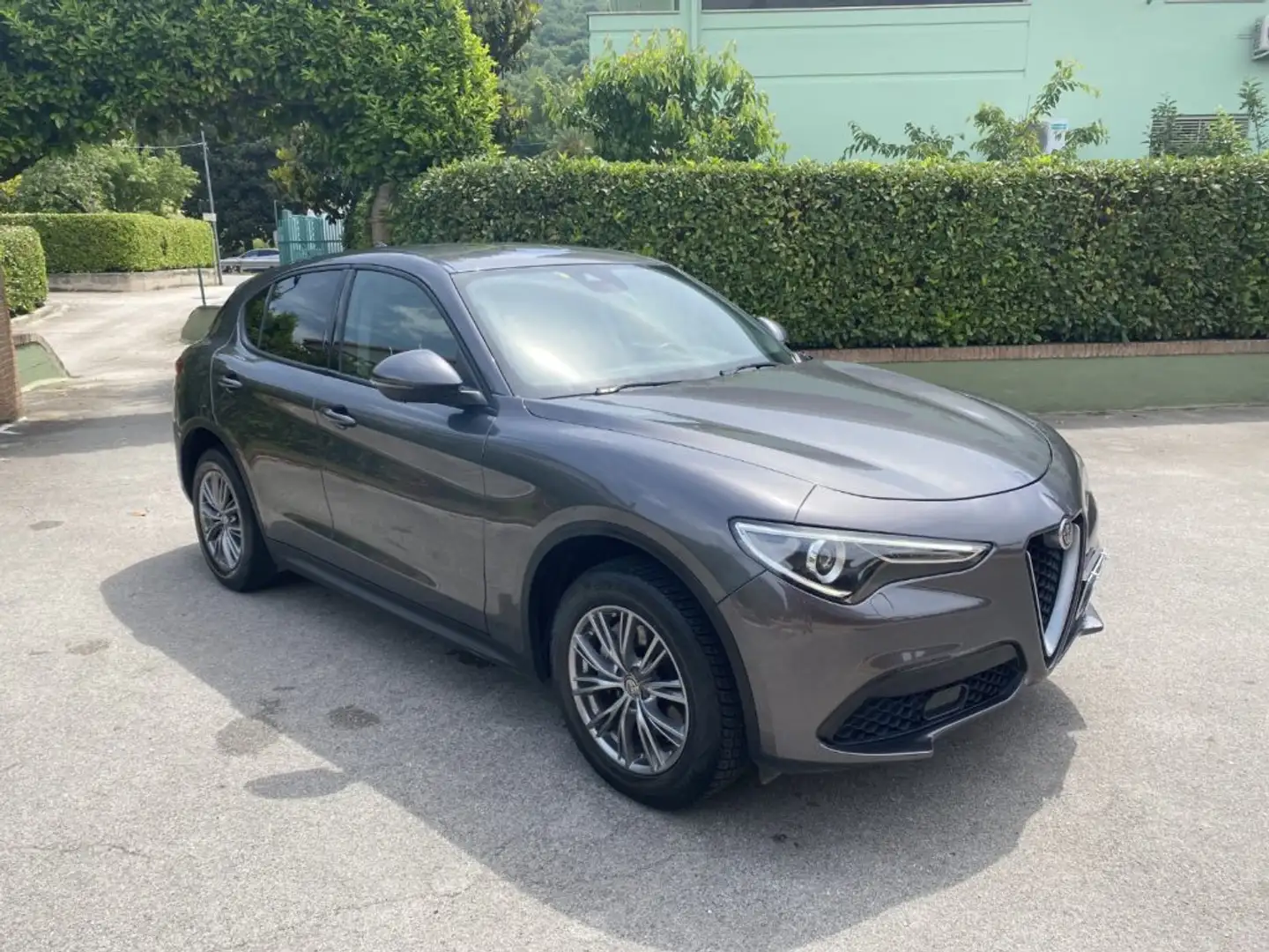 Alfa Romeo Stelvio 2.2 Turbodiesel 190 CV AT8 Q4 Business XENO/NAVIG Gris - 1