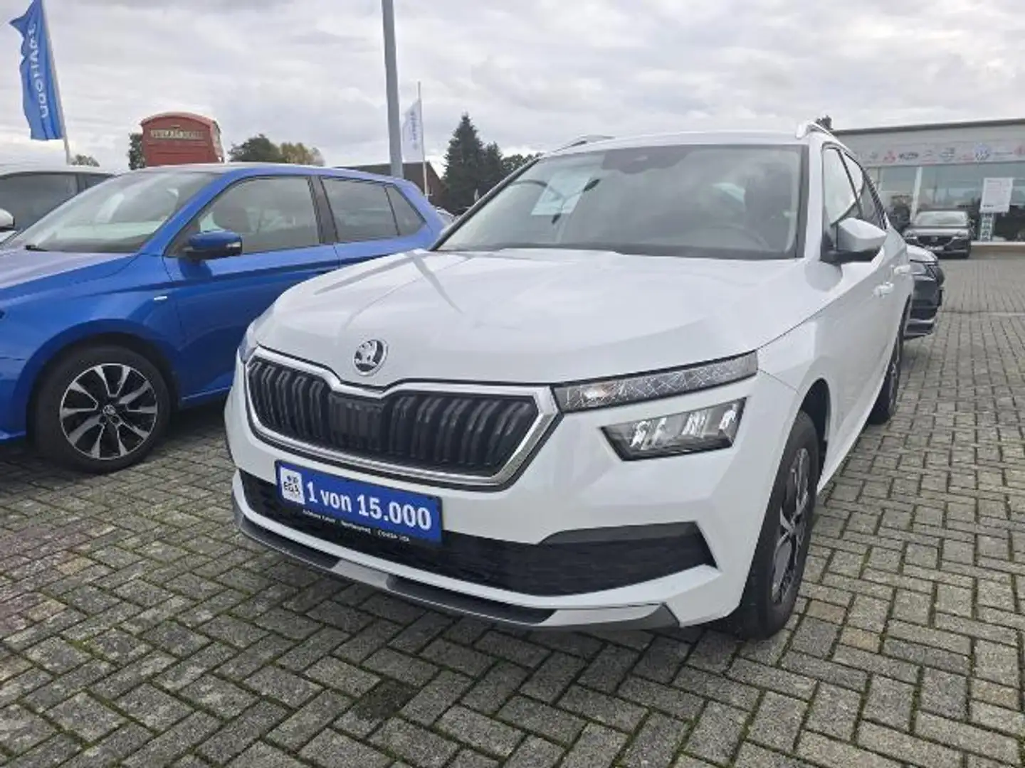 Skoda Kamiq 1.0 TSI Ambition LED RFK BiColor SmartLink DAB+ Kl Weiß - 2