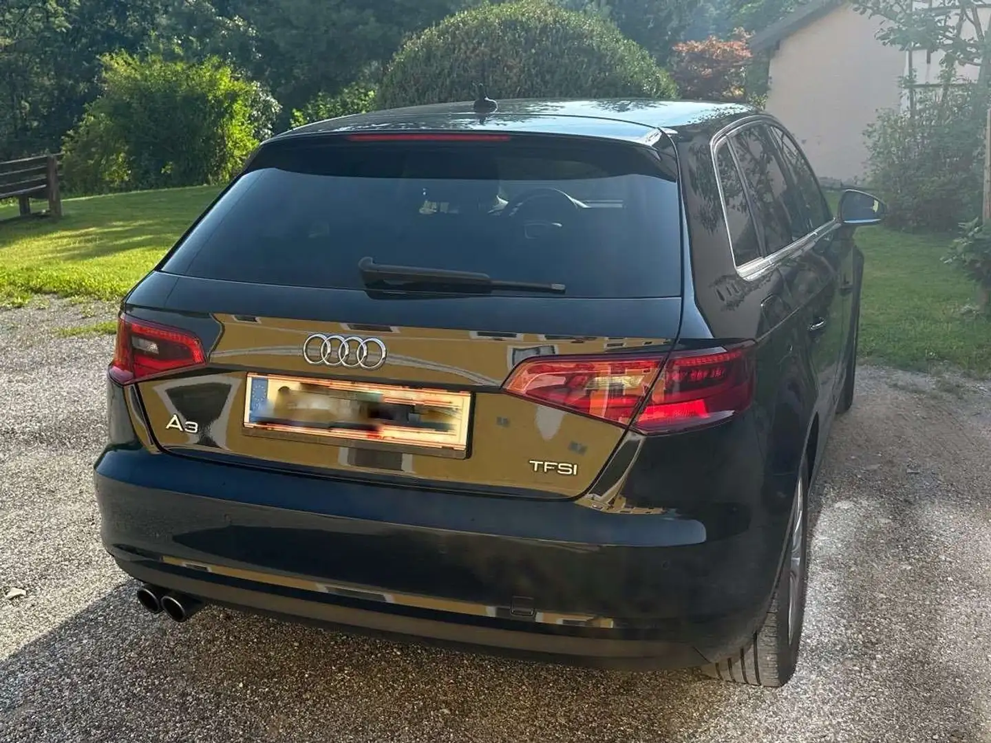 Audi A1 A1 SB 1,4 TFSI Ambition Ambition Schwarz - 2