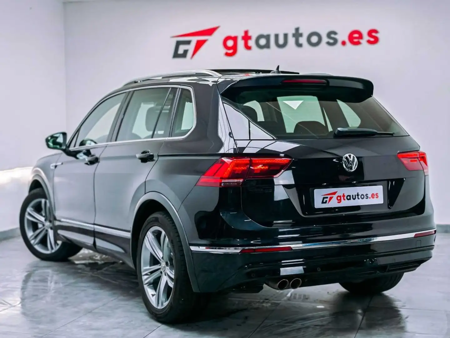 Volkswagen Tiguan 2.0 TDI Highline BlueMotion 150CV Noir - 1