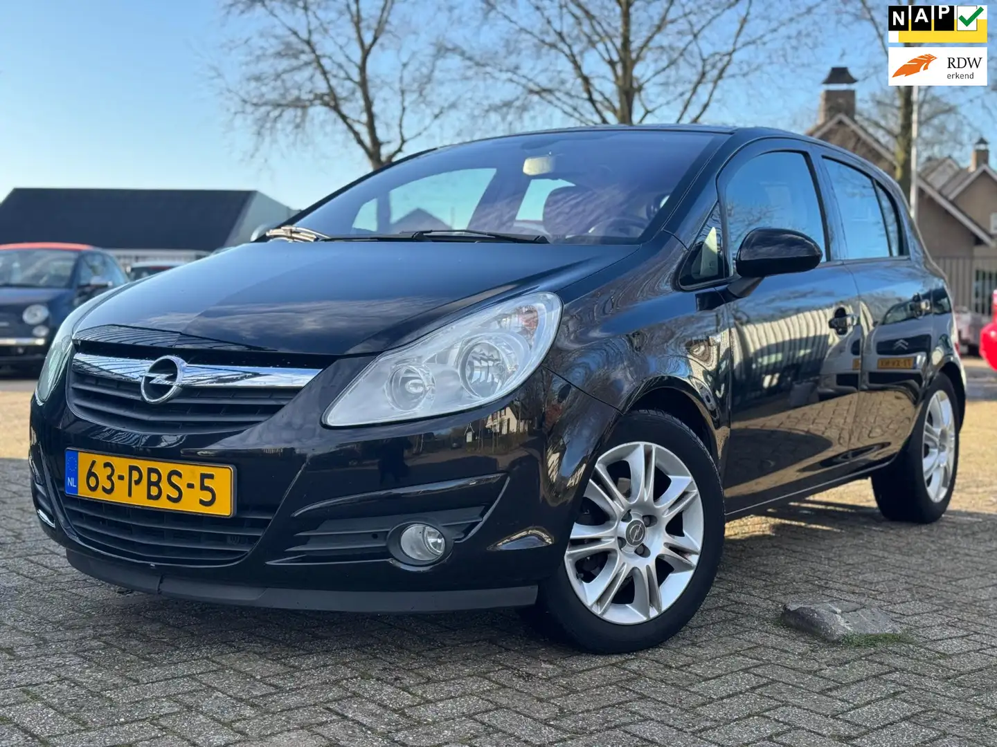 Opel Corsa 1.4-16V Cosmo CRUISE CTRL PDC CLIMATE CTRL NW.APK Noir - 1