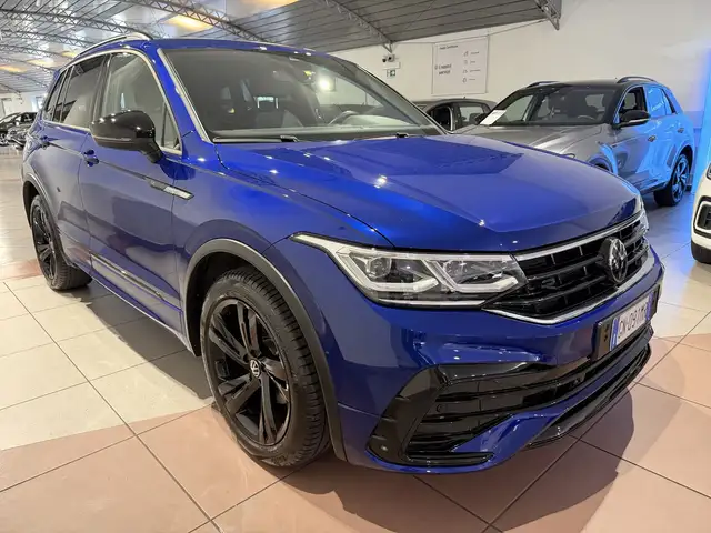 Volkswagen Tiguan view 6