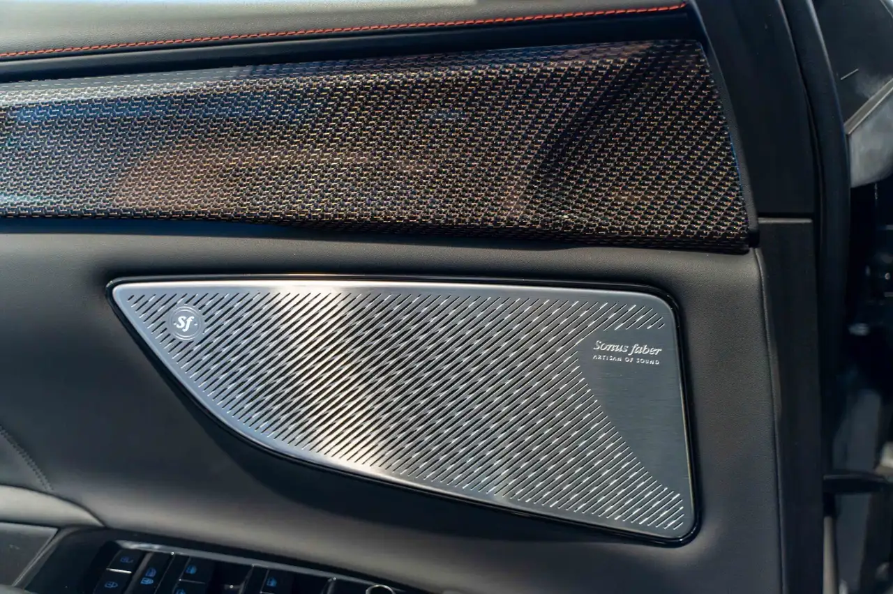 Maserati Grecale 2023 — фото 17