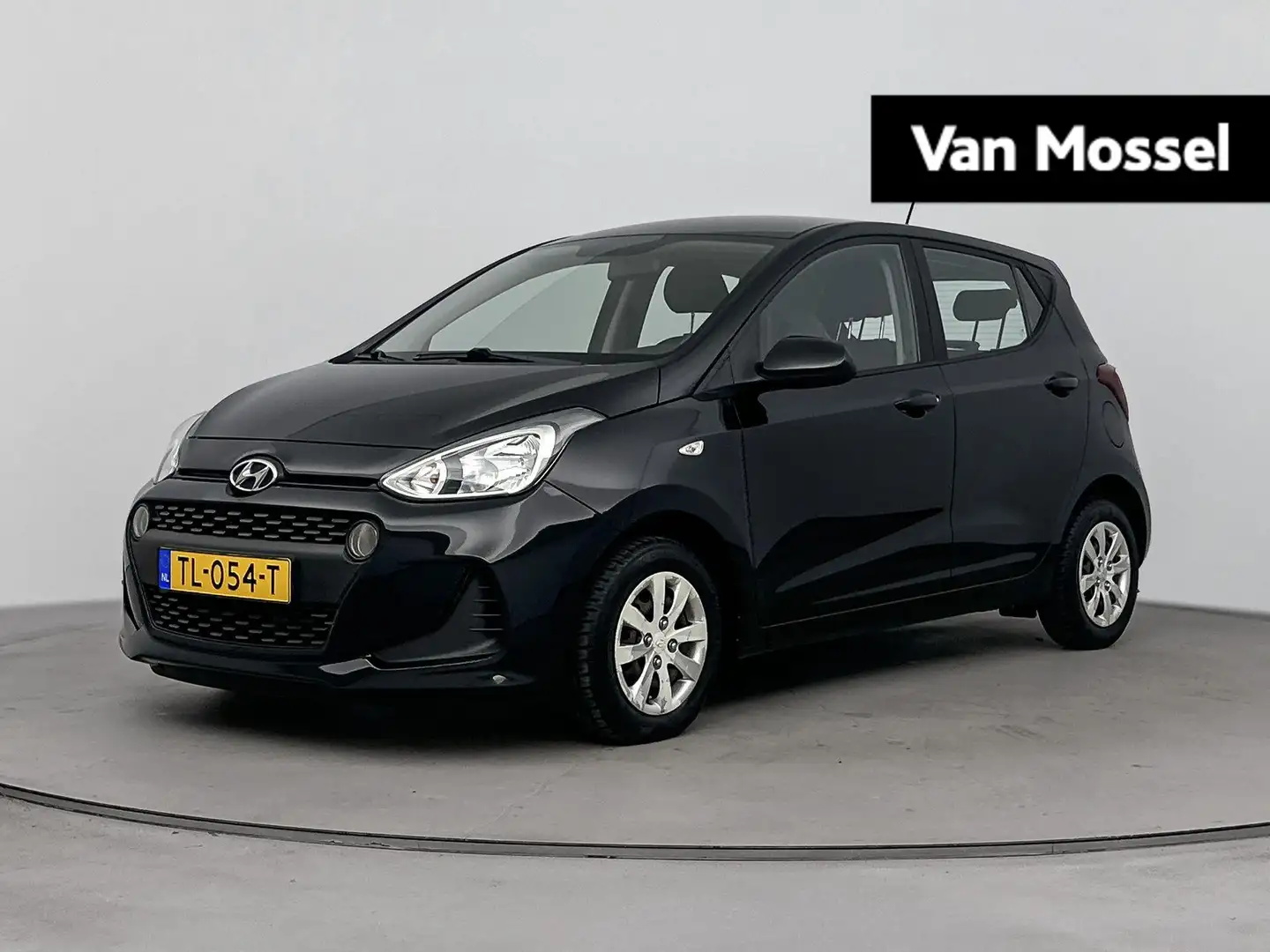 Hyundai i10 1.0i Comfort | Navigatie | Airco | Cruise Control Zwart - 1